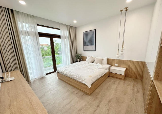 Từng gặp biến cố khiến bố mẹ trả nợ thay, 11 năm sau cô gái Nam Định báo hiếu bằng căn nhà 7 tỷ - Ảnh 14. Từng gặp biến cố khiến bố mẹ trả nợ thay, 11 năm sau cô gái Nam Định báo hiếu bằng căn nhà 7 tỷ - Ảnh 14.