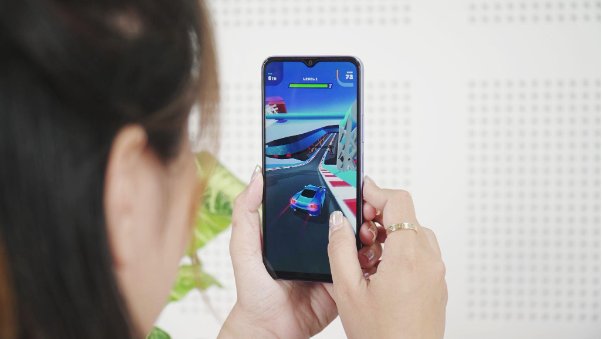 vivo Y17s: Tân binh mới phá đảo phân khúc phổ thông - Ảnh 2. vivo Y17s: Tân binh mới phá đảo phân khúc phổ thông - Ảnh 2.