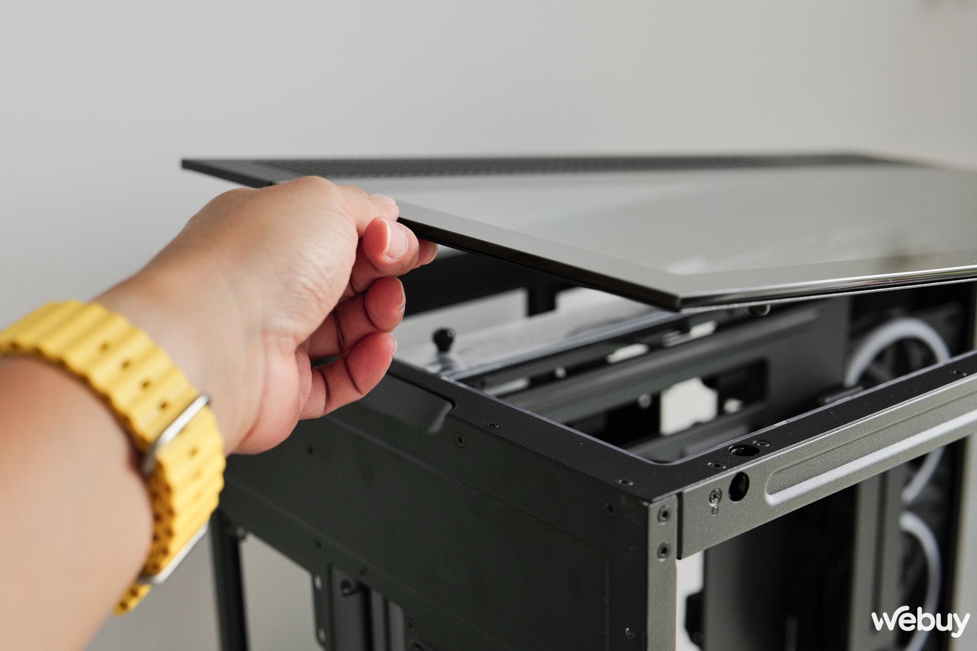 Đánh giá NZXT H9 Elite: Thoáng mát giải nhiệt, rộng rãi đi dây và cao cấp như cái tên - Ảnh 3. Đánh giá NZXT H9 Elite: Thoáng mát giải nhiệt, rộng rãi đi dây và cao cấp như cái tên - Ảnh 3.