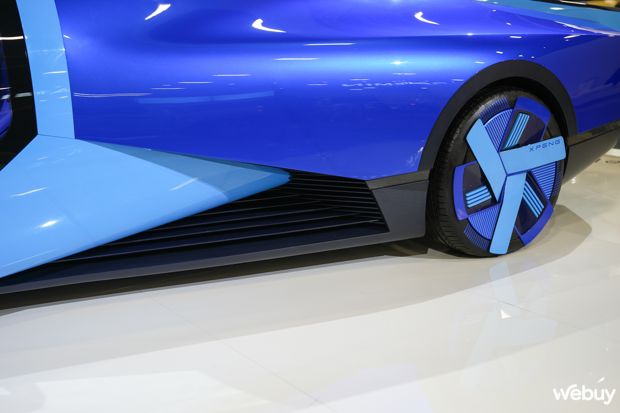 Cận cảnh xe điện bay Xpeng AeroHT tại CES 2024: Kiểu d&aacute;ng thể thao, c&aacute;nh quạt được giấu ho&agrave;n hảo trong th&acirc;n xe- Ảnh 6.