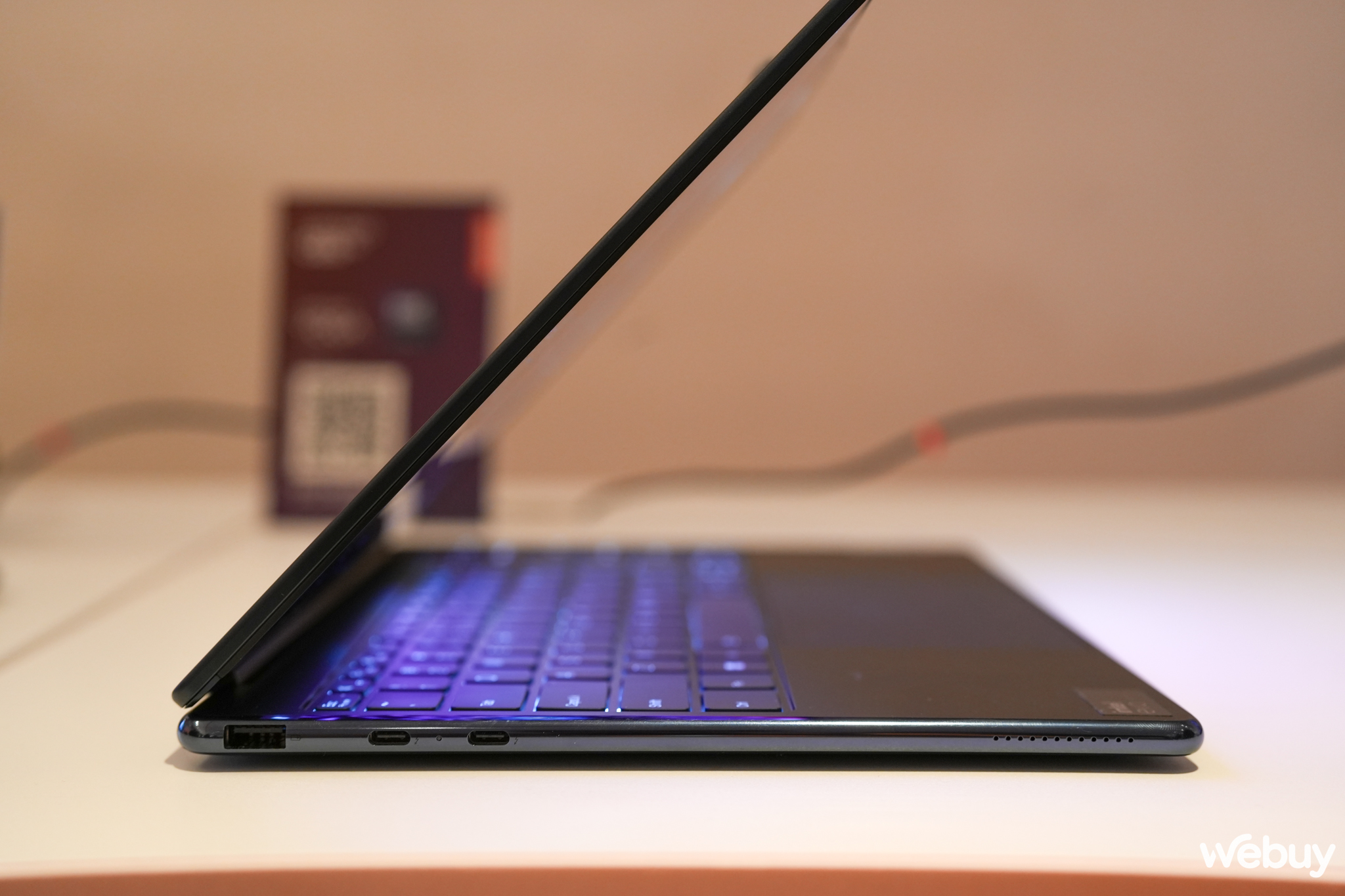 Đ&acirc;y l&agrave; laptop 2 m&agrave;n h&igrave;nh Lenovo Yoga Book 9i: Mở ra h&agrave;ng loạt c&aacute;ch sử dụng độc đ&aacute;o- Ảnh 16.