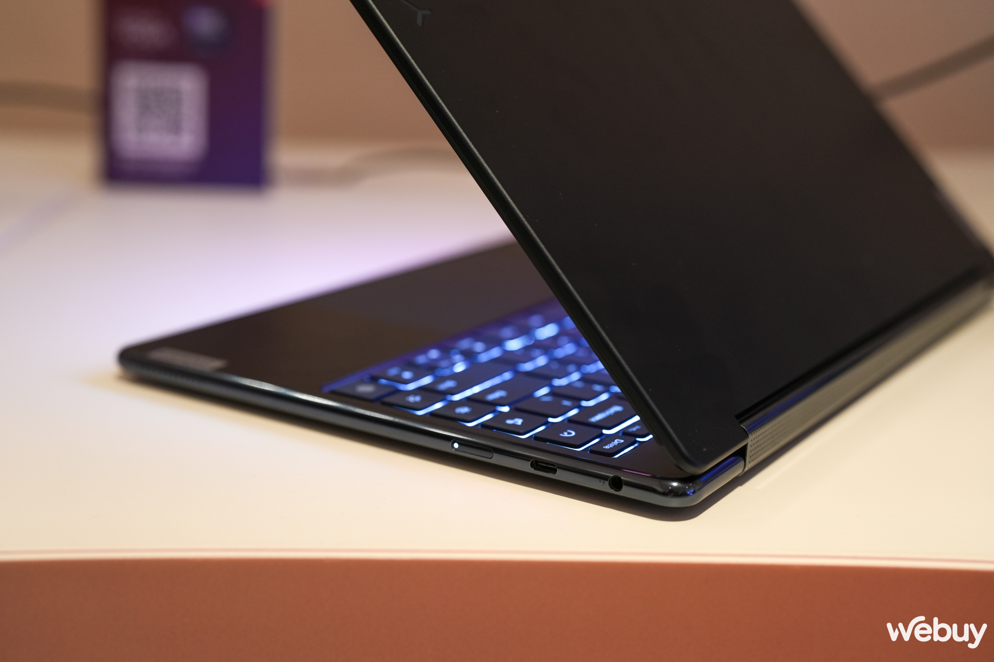 Đ&acirc;y l&agrave; laptop 2 m&agrave;n h&igrave;nh Lenovo Yoga Book 9i: Mở ra h&agrave;ng loạt c&aacute;ch sử dụng độc đ&aacute;o- Ảnh 17.