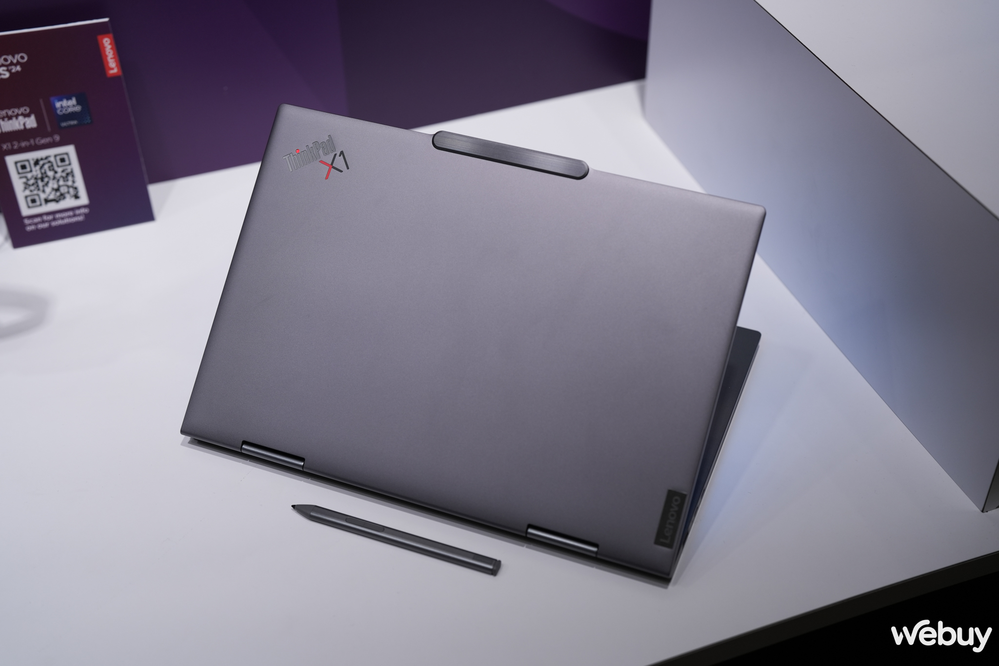 Soi cận cảnh ThinkPad Carbon X1 Gen 12 v&agrave; ThinkPad X1 2-in-1 Gen 9: Bước tiến đột ph&aacute; của Lenovo tại CES 2024- Ảnh 14.