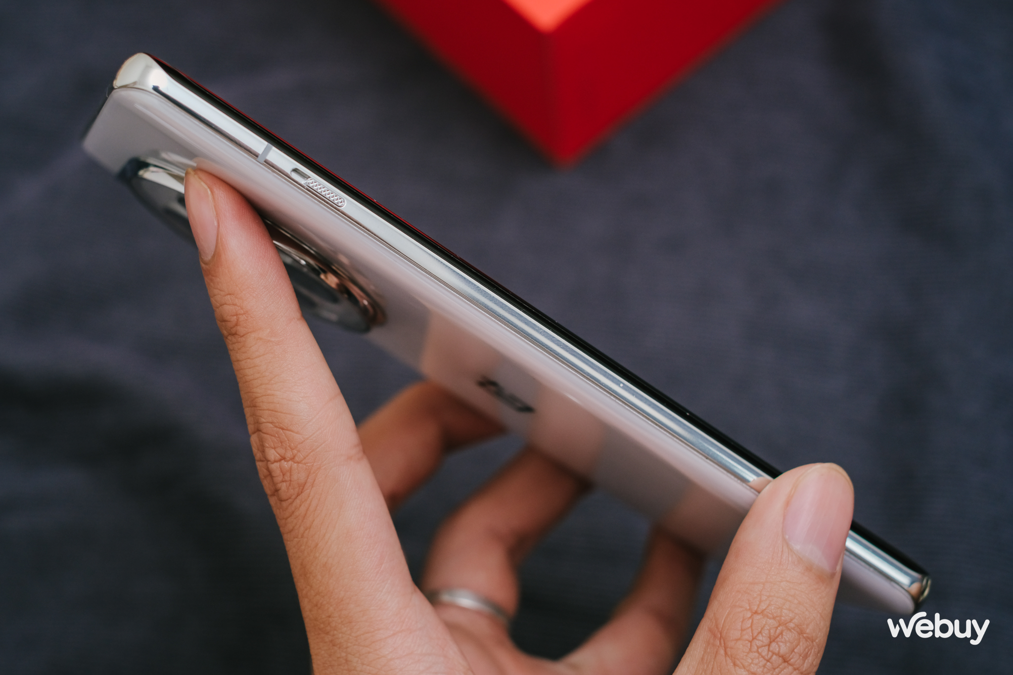 Trên tay điện thoại "OPPO" nhưng lại không phải "OPPO"- Ảnh 21. Trên tay điện thoại "OPPO" nhưng lại không phải "OPPO"- Ảnh 21.