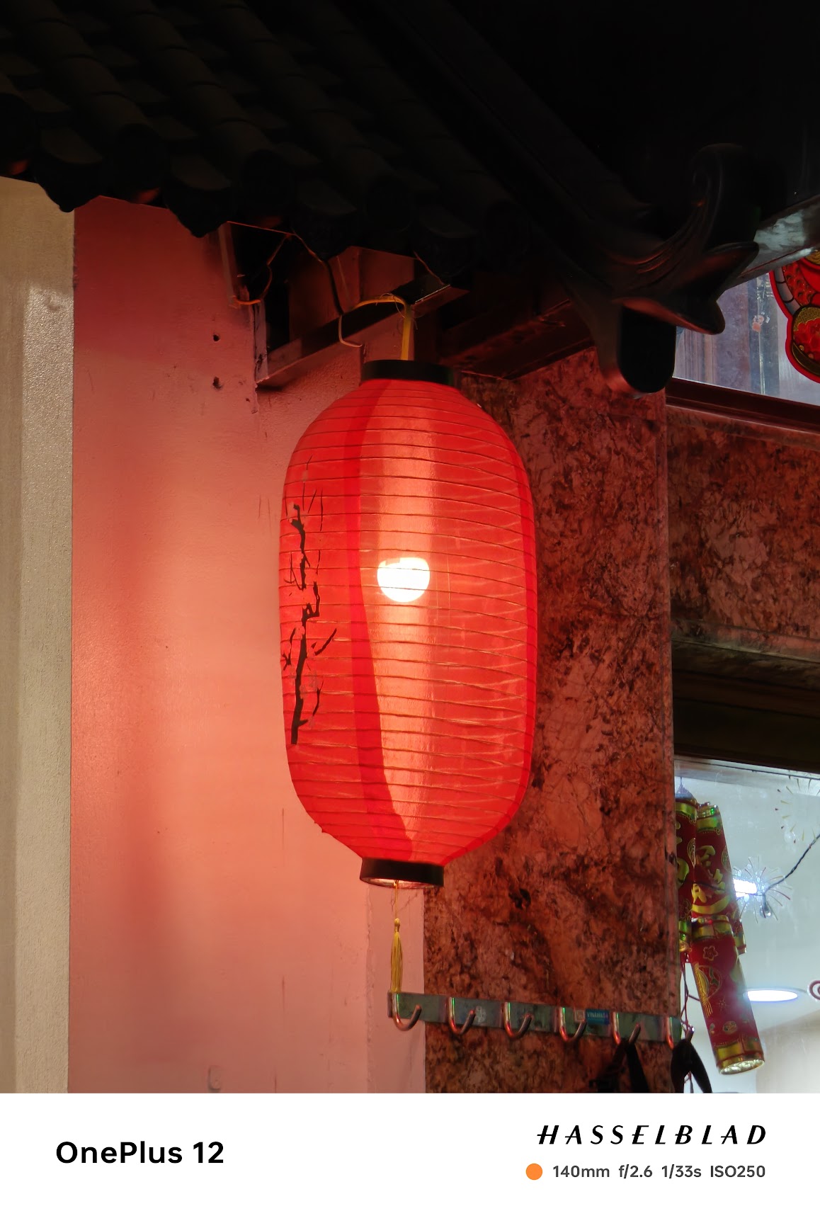 Tr&ecirc;n tay điện thoại "OPPO" nhưng lại kh&ocirc;ng phải "OPPO"- Ảnh 12.