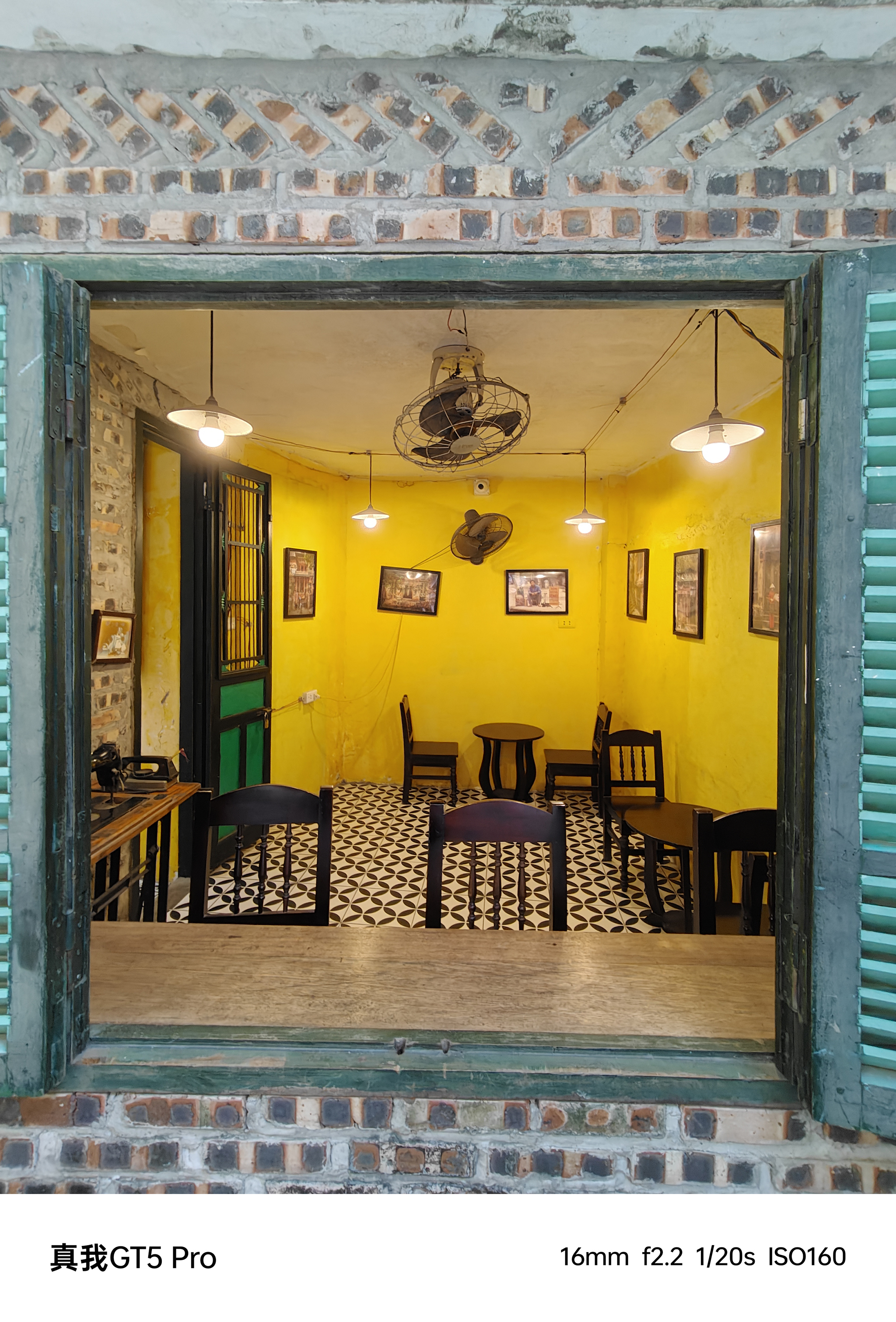 Xiaomi 14 chưa l&agrave; g&igrave;, realme lại "ph&aacute; đảo" ph&acirc;n kh&uacute;c với smartphone Snapdragon 8 Gen 3, RAM 16GB, bộ nhớ 1TB m&agrave; gi&aacute; cực "mềm"- Ảnh 14.