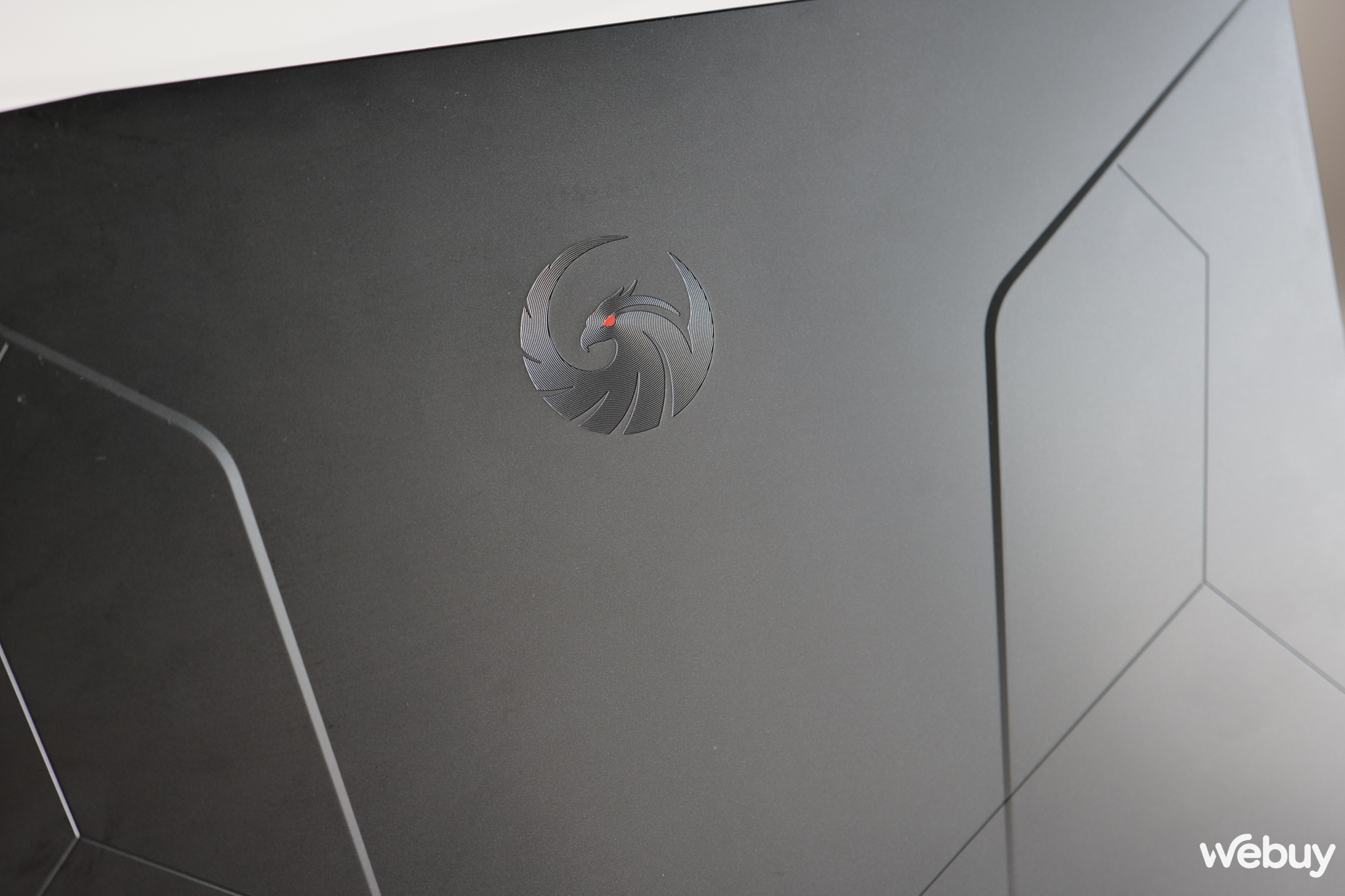 Dùng thử MSI Bravo 15 C7V: Laptop chơi game chạy đua công nghệ với mức giá hợp lý- Ảnh 5. Dùng thử MSI Bravo 15 C7V: Laptop chơi game chạy đua công nghệ với mức giá hợp lý- Ảnh 5.