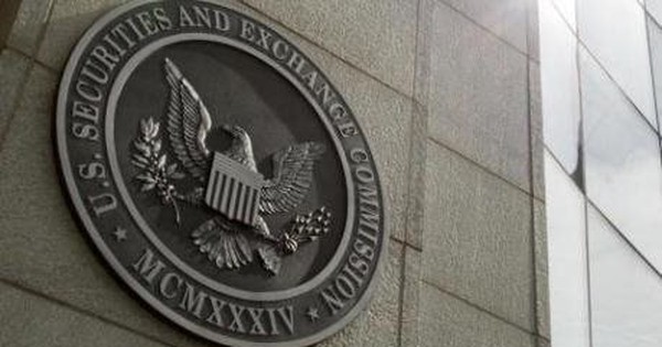 Bị bắt sau khi search Google "dấu hiệu cho thấy đang bị FBI điều tra"- Ảnh 1. Bị bắt sau khi search Google "dấu hiệu cho thấy đang bị FBI điều tra"- Ảnh 1.