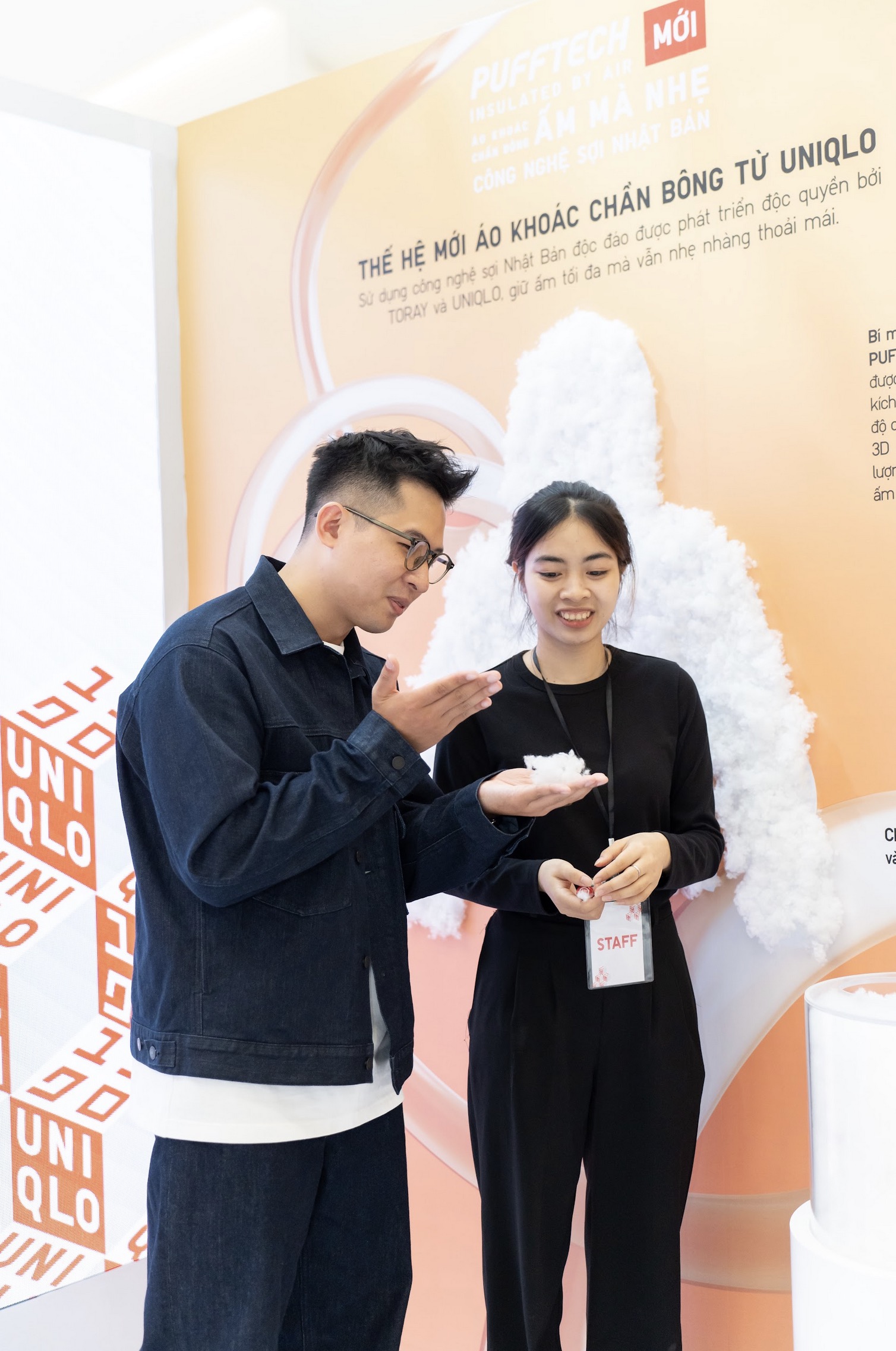 UNIQLO ra mắt bộ sưu tập Thu Đông mới: Áo PUFFTECH mỏng nhẹ mà siêu ấm, chống lạnh từ sương gió, dễ giặt sạch- Ảnh 4. UNIQLO ra mắt bộ sưu tập Thu Đông mới: Áo PUFFTECH mỏng nhẹ mà siêu ấm, chống lạnh từ sương gió, dễ giặt sạch- Ảnh 4.