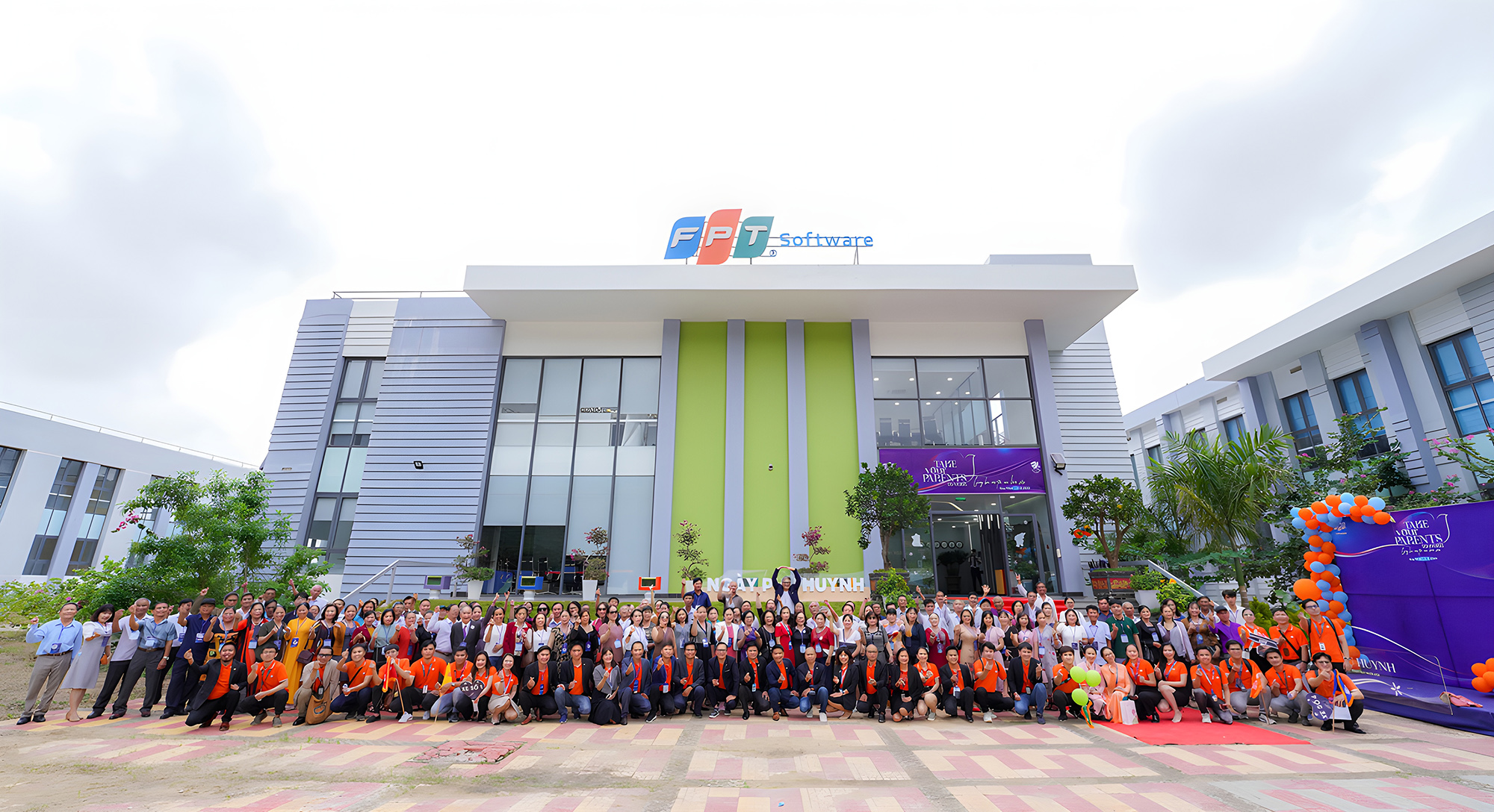 Đại lộ khoa học đầu tiên ở Việt Nam: Đầu tư trăm tỷ làm mô hình vũ trụ, FPT rót nghìn tỷ làm tổ hợp công nghệ cho 20.000 người- Ảnh 10. Đại lộ khoa học đầu tiên ở Việt Nam: Đầu tư trăm tỷ làm mô hình vũ trụ, FPT rót nghìn tỷ làm tổ hợp công nghệ cho 20.000 người- Ảnh 10.