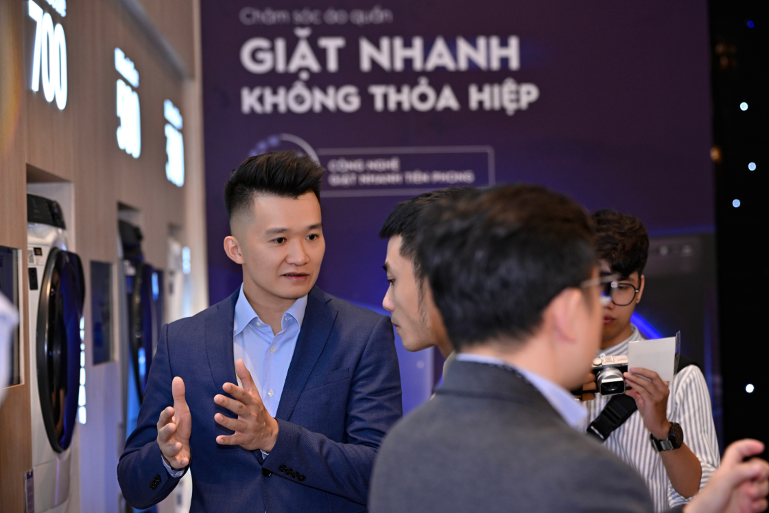 Electrolux UltimateCare giải pháp chăm sóc áo quần vượt trội- Ảnh 7. Electrolux UltimateCare giải pháp chăm sóc áo quần vượt trội- Ảnh 7.