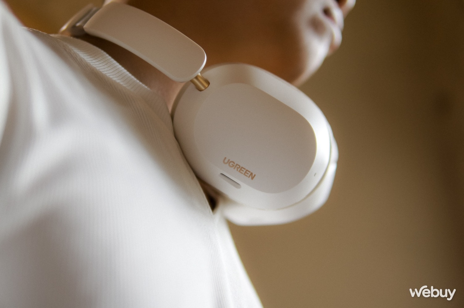 review-tai-nghe-ugreen-hitune-ma.jpg review-tai-nghe-ugreen-hitune-ma.jpg