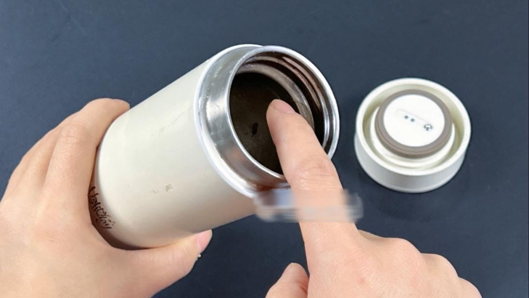 Bình giữ nhiệt tưởng sạch nhưng thực chất là Bình giữ nhiệt tưởng sạch nhưng thực chất là