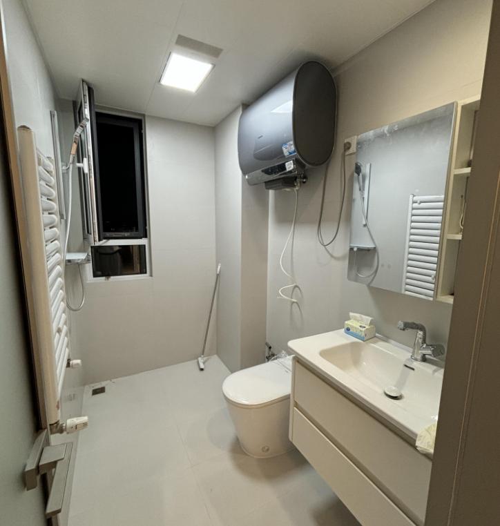 Sự thật về việc bật bình nóng lạnh 24 giờ: Tôi mất 30 năm cuộc đời mới biết đáp án- Ảnh 1. Sự thật về việc bật bình nóng lạnh 24 giờ: Tôi mất 30 năm cuộc đời mới biết đáp án- Ảnh 1.