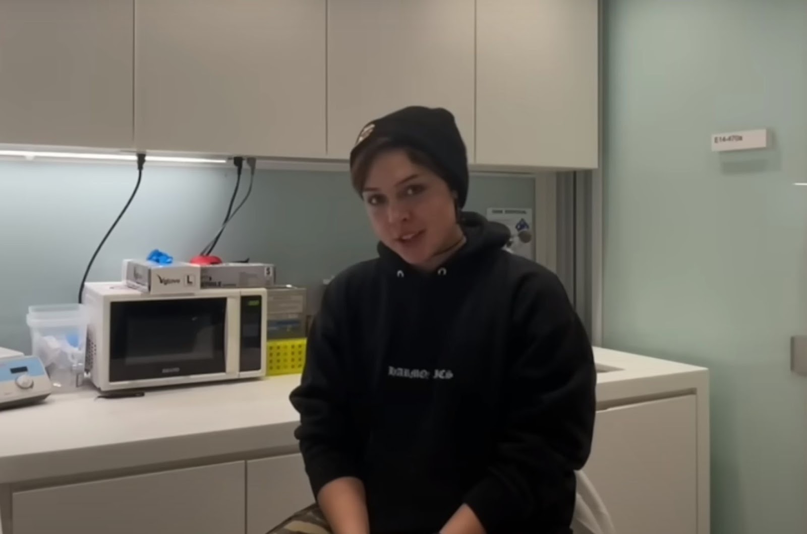 Bạn đ&atilde; c&oacute; thể chơi Doom bằng vi khuẩn đường ruột, nhưng sẽ mất 599 năm để &ldquo;ph&aacute; đảo&rdquo;- Ảnh 2.