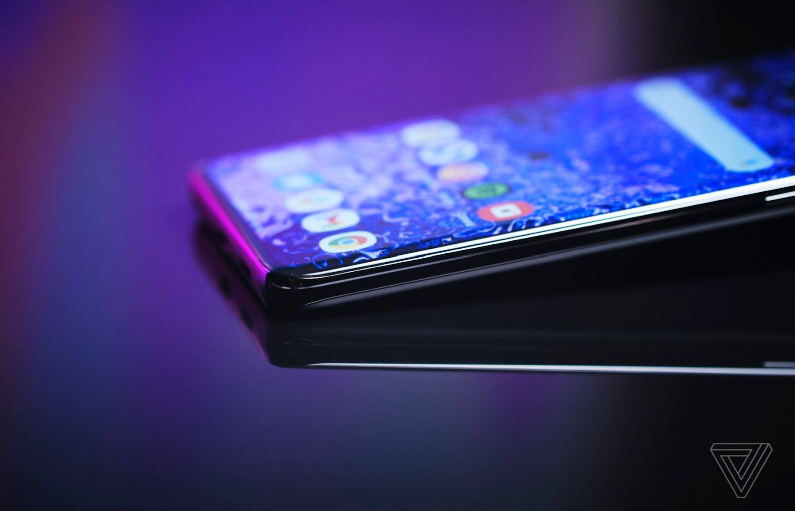 Gần 70% n&oacute;i 'Kh&ocirc;ng' với m&agrave;n h&igrave;nh cong, Samsung đ&atilde; đ&uacute;ng khi thay đổi thiết kế tr&ecirc;n S24 Ultra- Ảnh 4.