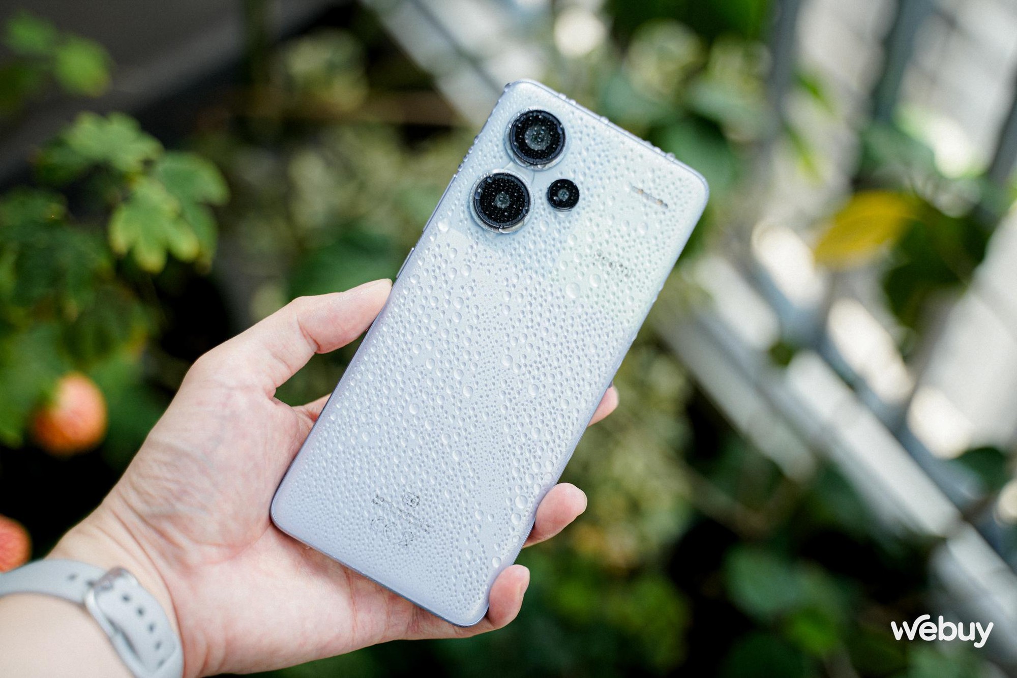 Khi xu hướng trải nghiệm l&ecirc;n ng&ocirc;i: Redmi Note 13 Pro+ 5G v&agrave; những trang bị vượt ngo&agrave;i mong đợi- Ảnh 5.