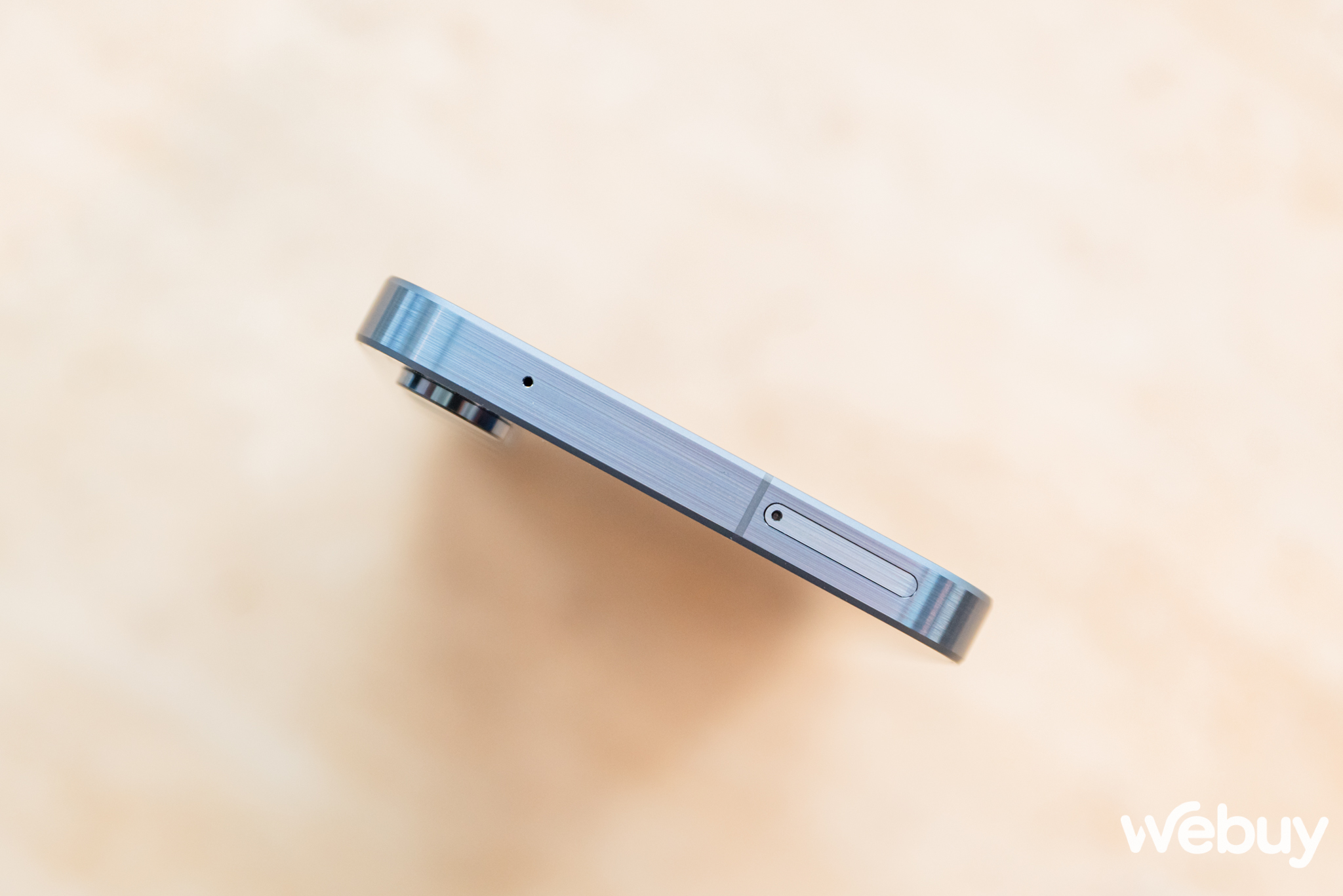 Cận cảnh Galaxy A35 5G v&agrave; Galaxy A55 5G: Lựa chọn &ldquo;an to&agrave;n&rdquo; cho người d&ugrave;ng trẻ, gi&aacute; từ 8.29 triệu đồng- Ảnh 7.