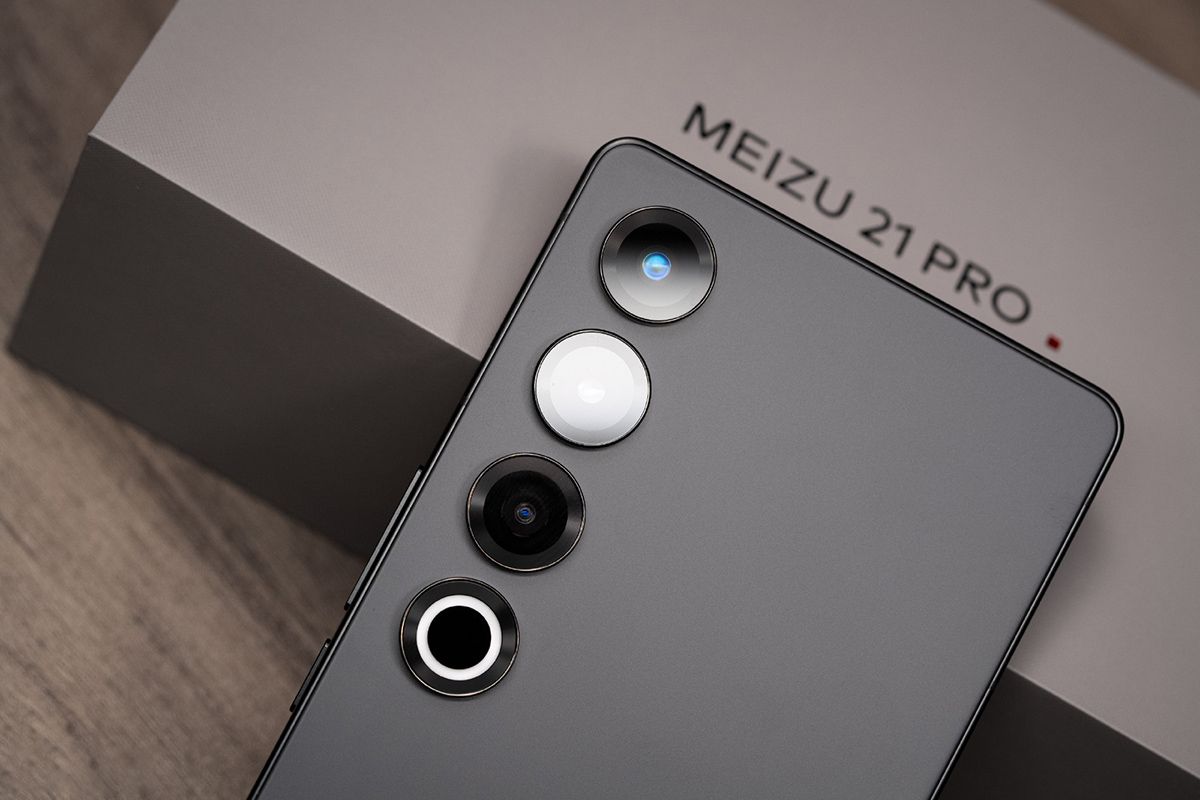 Chiếc máy này trông giống điện thoại Sony hơn cả điện thoại Sony- Ảnh 14. Chiếc máy này trông giống điện thoại Sony hơn cả điện thoại Sony- Ảnh 14.