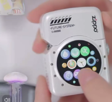 &ldquo;Ph&aacute;p sư Trung Hoa&rdquo; dung hợp bật lửa Zippo v&agrave; smartwatch: Gi&aacute; chưa đầy 4 triệu, đủ mọi t&iacute;nh năng kể cả nghe gọi lẫn chơi game- Ảnh 7.