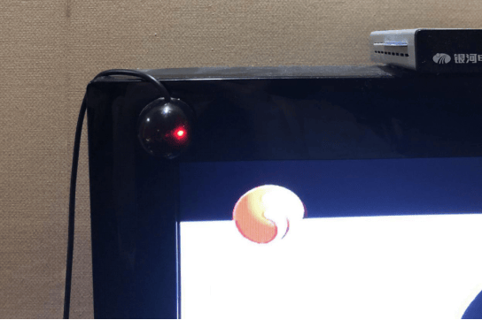 Mệt mỏi tới đâu, hãy đừng quên rút ổ cắm điện này ngay khi bước vào phòng nghỉ khách sạn?- Ảnh 3. Mệt mỏi tới đâu, hãy đừng quên rút ổ cắm điện này ngay khi bước vào phòng nghỉ khách sạn?- Ảnh 3.