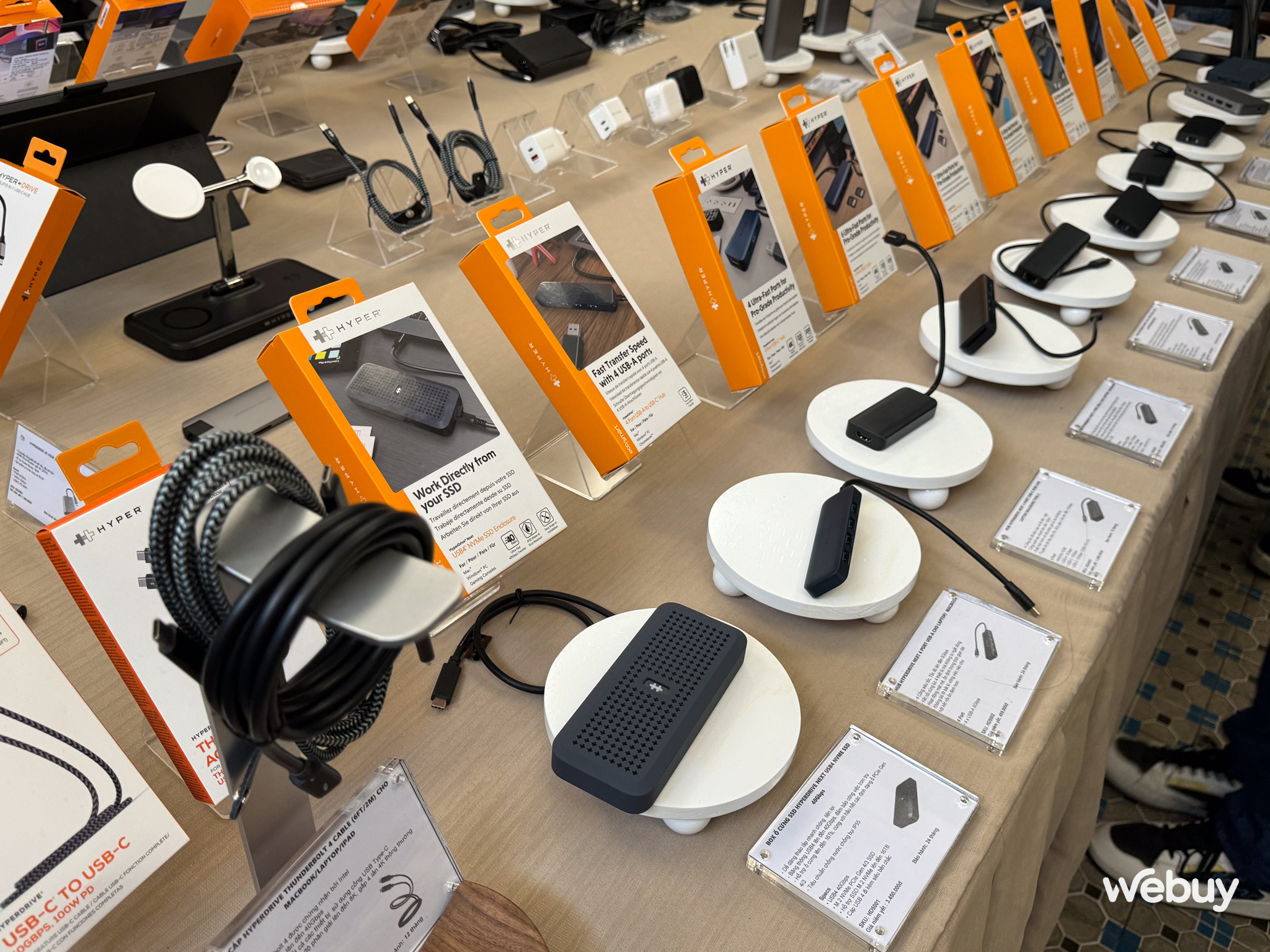 Workshop "độc lạ" giới thiệu toàn Hub USB-C, đỉnh nhất là sản phẩm này- Ảnh 3. Workshop "độc lạ" giới thiệu toàn Hub USB-C, đỉnh nhất là sản phẩm này- Ảnh 3.