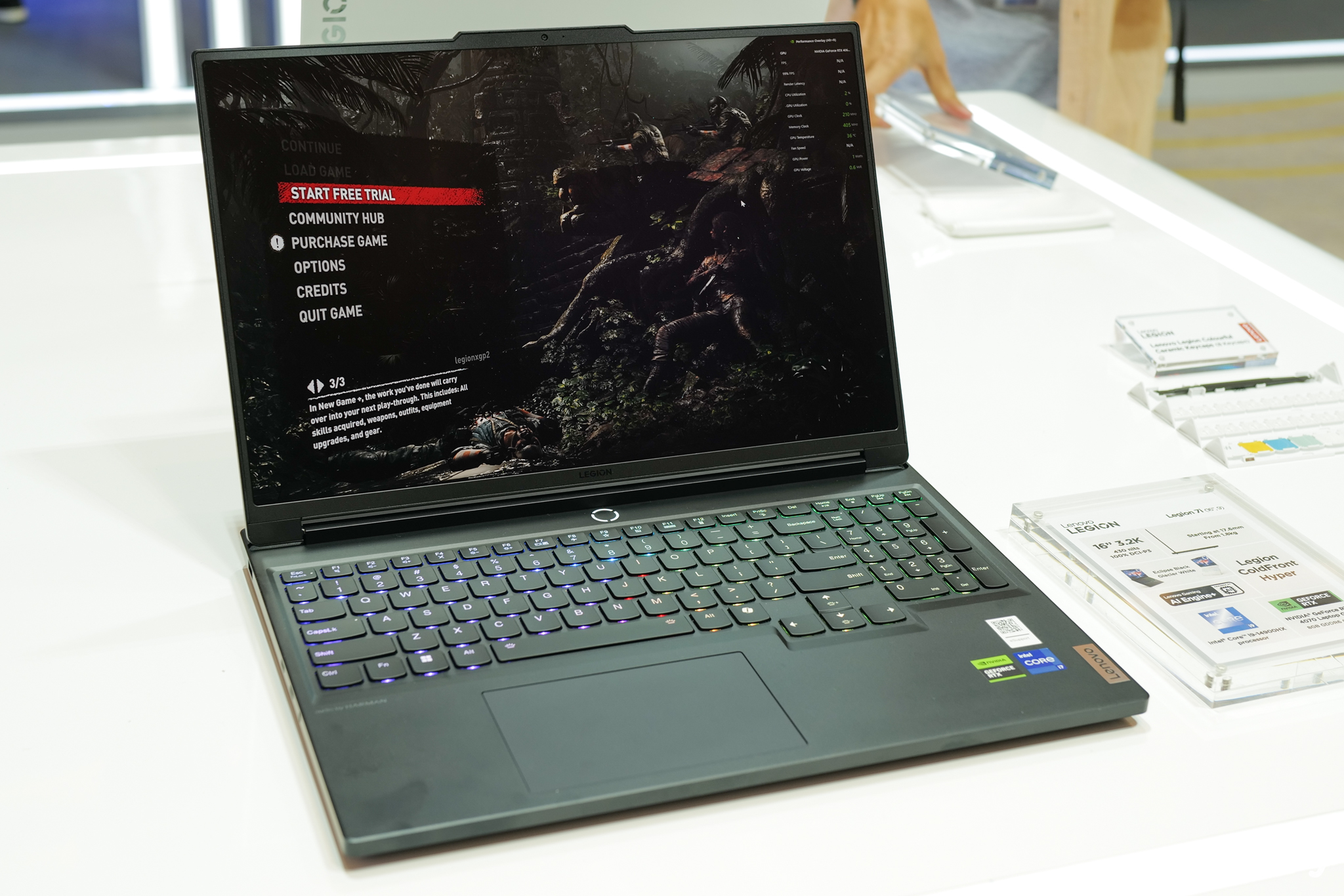 Lenovo đưa loạt laptop từng giới thiệu tại CES 2024 về khu vực Đông Nam Á, ấn tượng nhất vẫn là chiếc laptop Yoga 2 màn hình- Ảnh 15. Lenovo đưa loạt laptop từng giới thiệu tại CES 2024 về khu vực Đông Nam Á, ấn tượng nhất vẫn là chiếc laptop Yoga 2 màn hình- Ảnh 15.