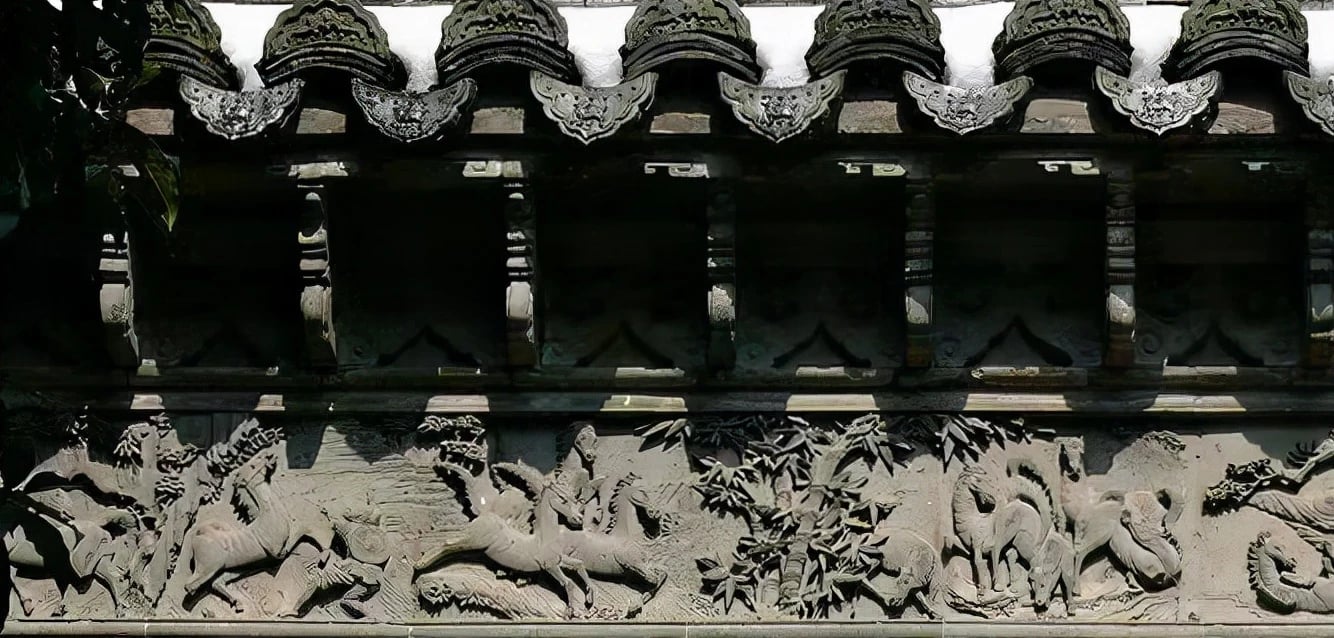 Choáng ngợp dinh thự "nghìn cột" rộng như một ngôi làng của thương gia giàu có ở Trung Quốc: Đi vào dễ lạc đường!- Ảnh 5. Choáng ngợp dinh thự "nghìn cột" rộng như một ngôi làng của thương gia giàu có ở Trung Quốc: Đi vào dễ lạc đường!- Ảnh 5.