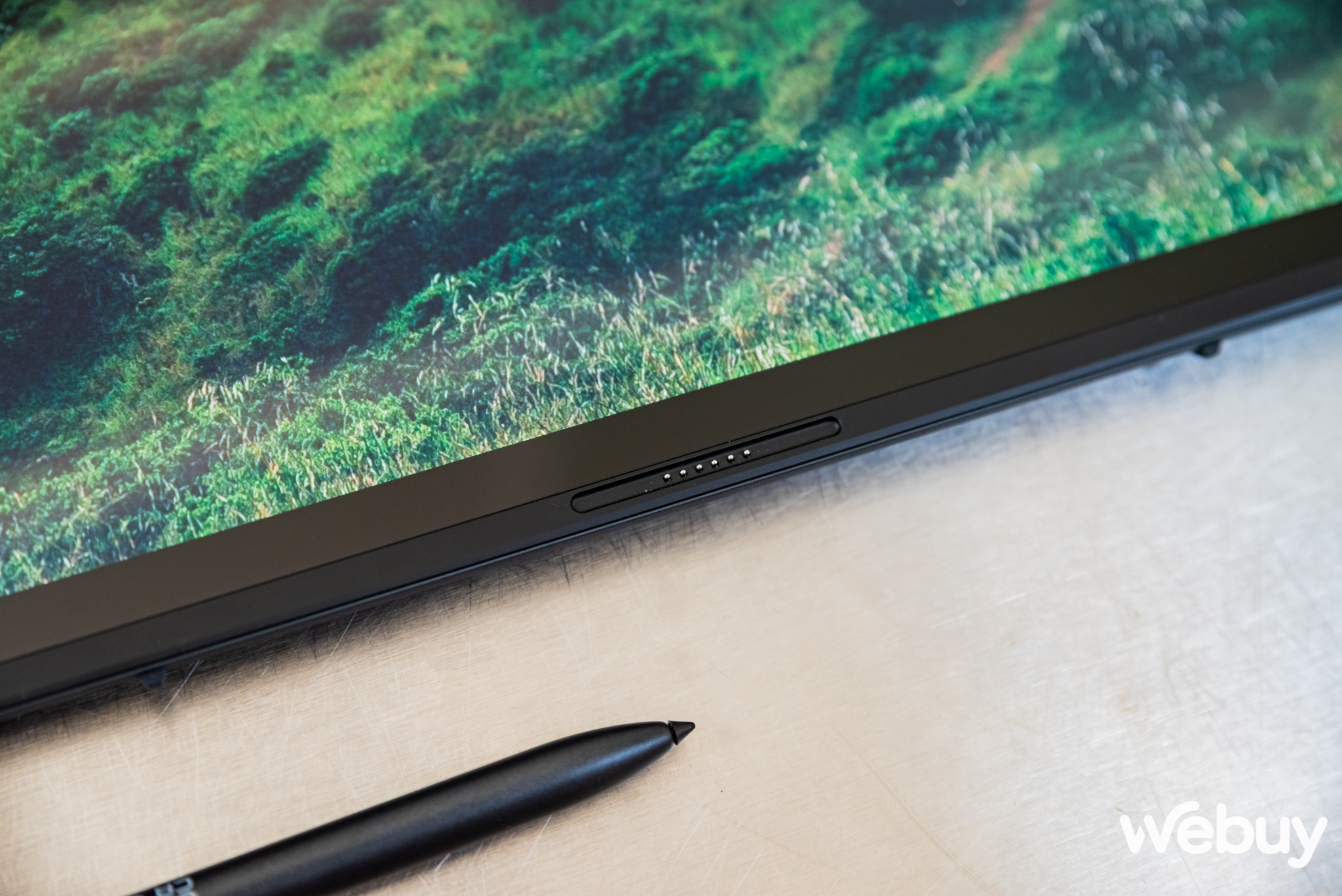 Cận cảnh ASUS Zenbook DUO: Laptop 2 m&agrave;n h&igrave;nh OLED, thiết kế th&ocirc;ng minh, lại c&ograve;n c&oacute; chip AI, đủ combo bước v&agrave;o năm 2024- Ảnh 16.