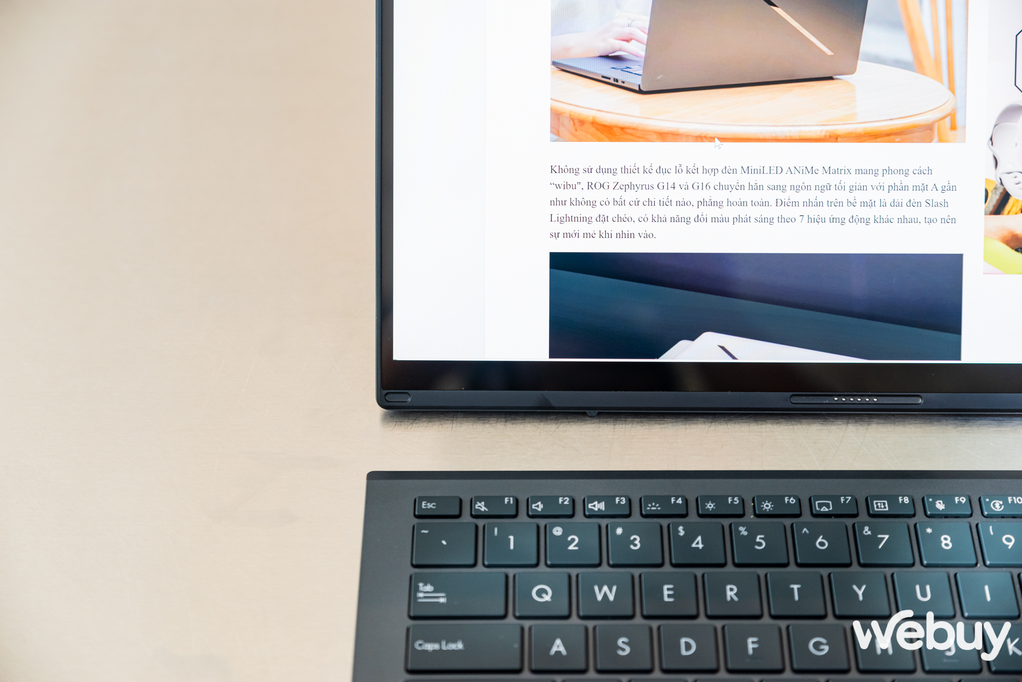 Cận cảnh ASUS Zenbook DUO: Laptop 2 m&agrave;n h&igrave;nh OLED, thiết kế th&ocirc;ng minh, lại c&ograve;n c&oacute; chip AI, đủ combo bước v&agrave;o năm 2024- Ảnh 11.