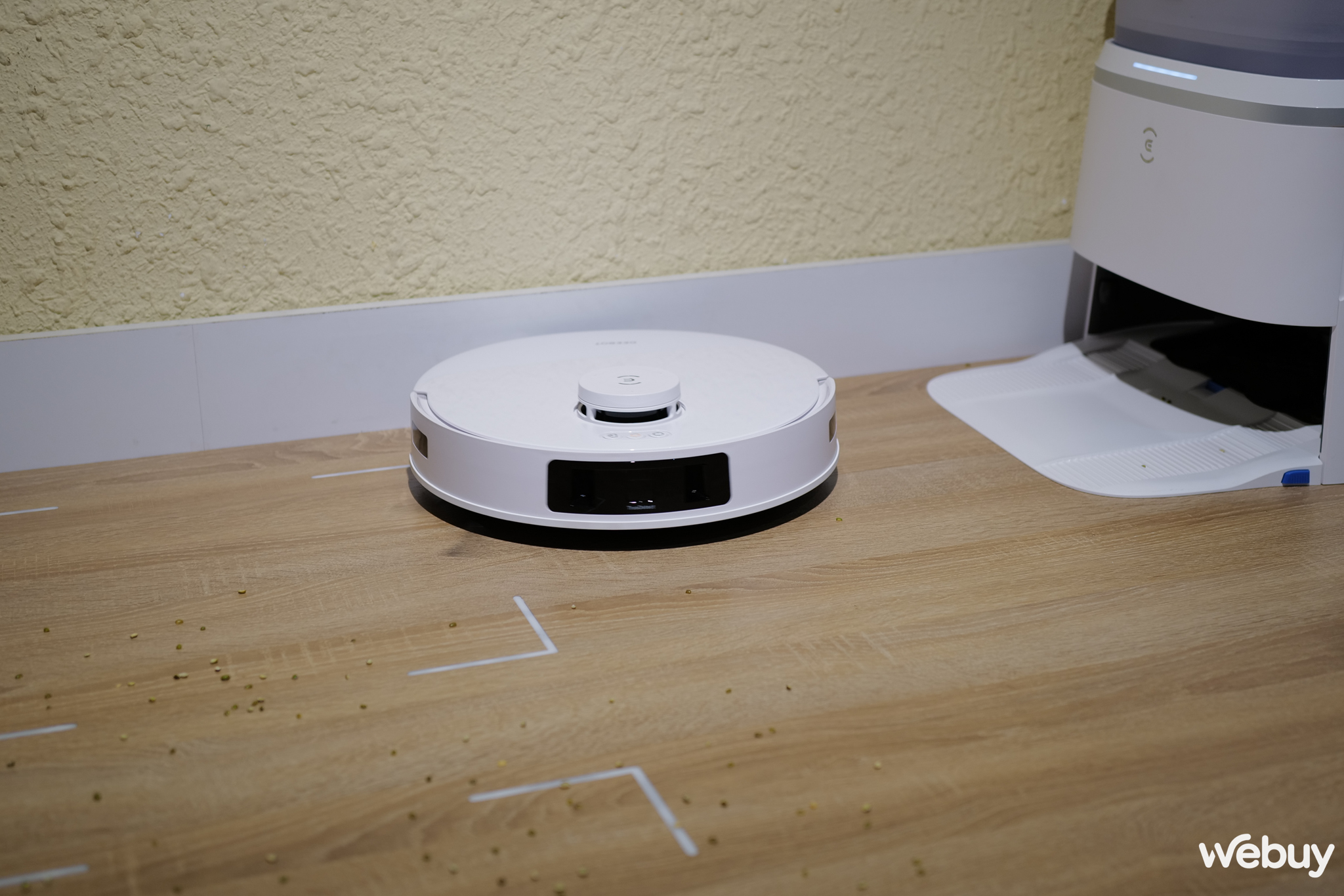 Ecovacs ra mắt robot hút bụi cao cấp tại Việt Nam: Giá gần 30 triệu đồng, được trang bị loạt tính năng cực đỉnh- Ảnh 3. Ecovacs ra mắt robot hút bụi cao cấp tại Việt Nam: Giá gần 30 triệu đồng, được trang bị loạt tính năng cực đỉnh- Ảnh 3.