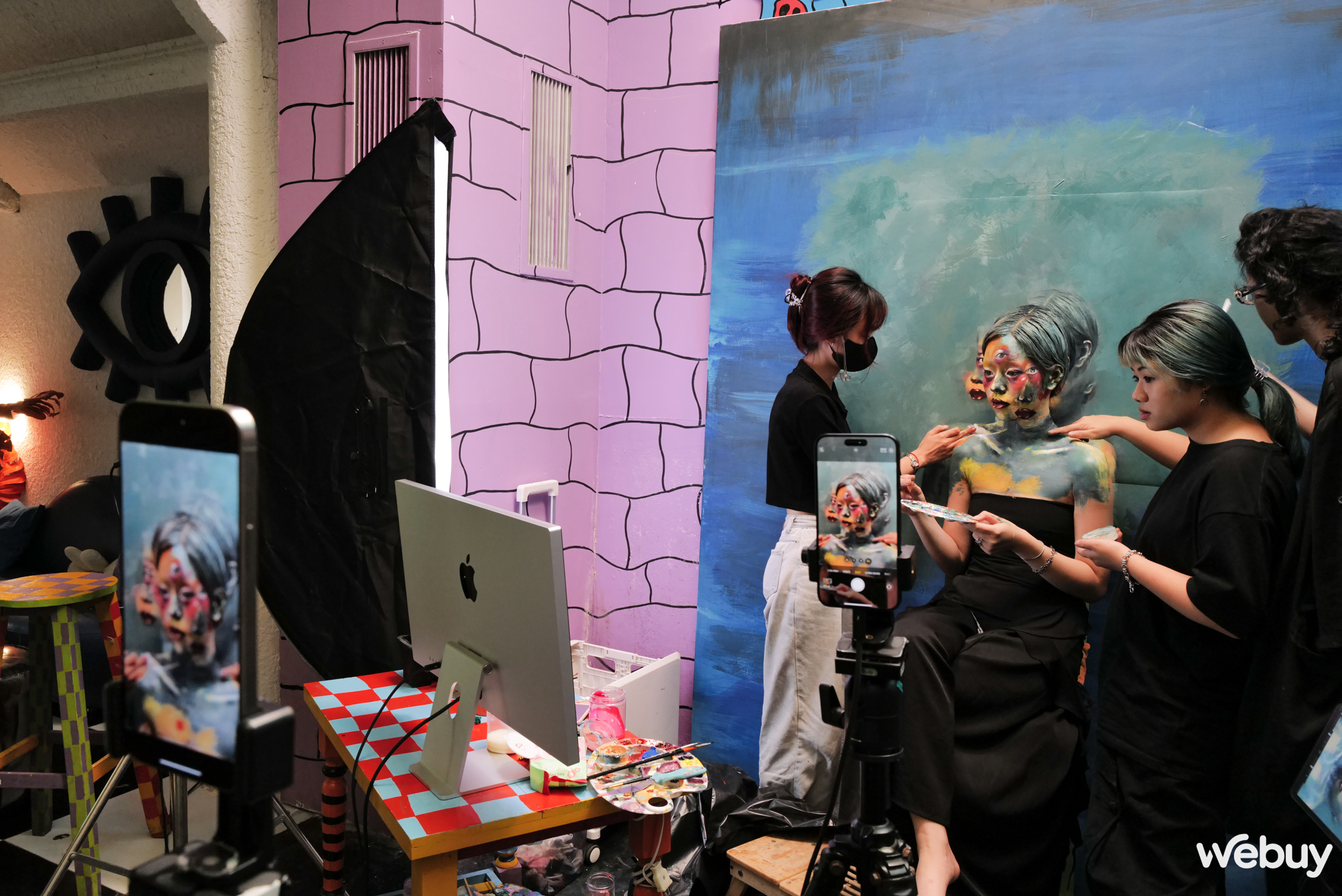 Chưa từng c&oacute;, CEO của Apple gh&eacute; thăm Antiantiart: Bước tiến đ&aacute;ng ch&uacute; &yacute; cho cộng đồng s&aacute;ng tạo- Ảnh 8.