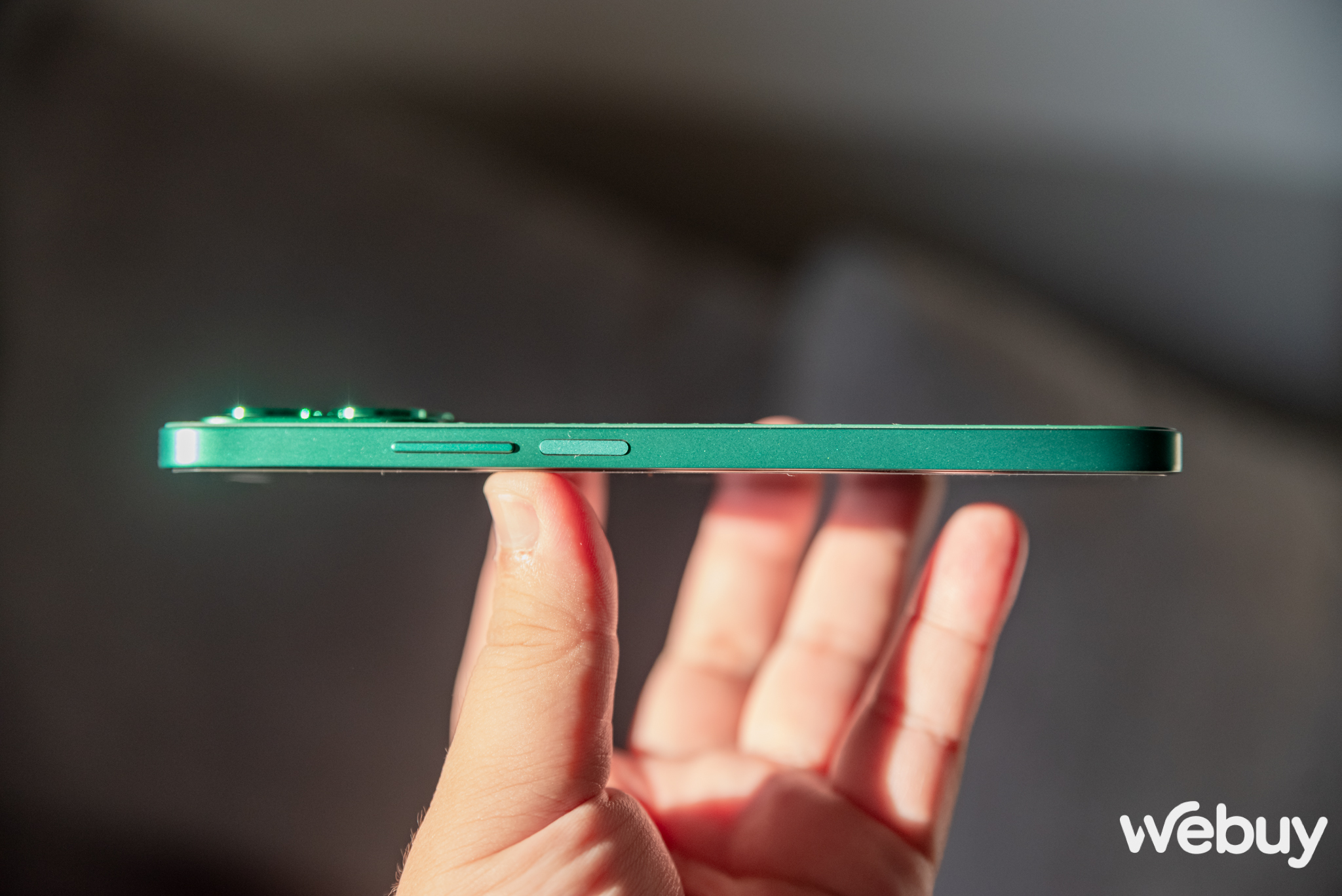 Cận cảnh điện thoại Honor vừa mở b&aacute;n tại Việt Nam với mặt lưng tr&ocirc;ng như v&iacute; da thời trang- Ảnh 23.