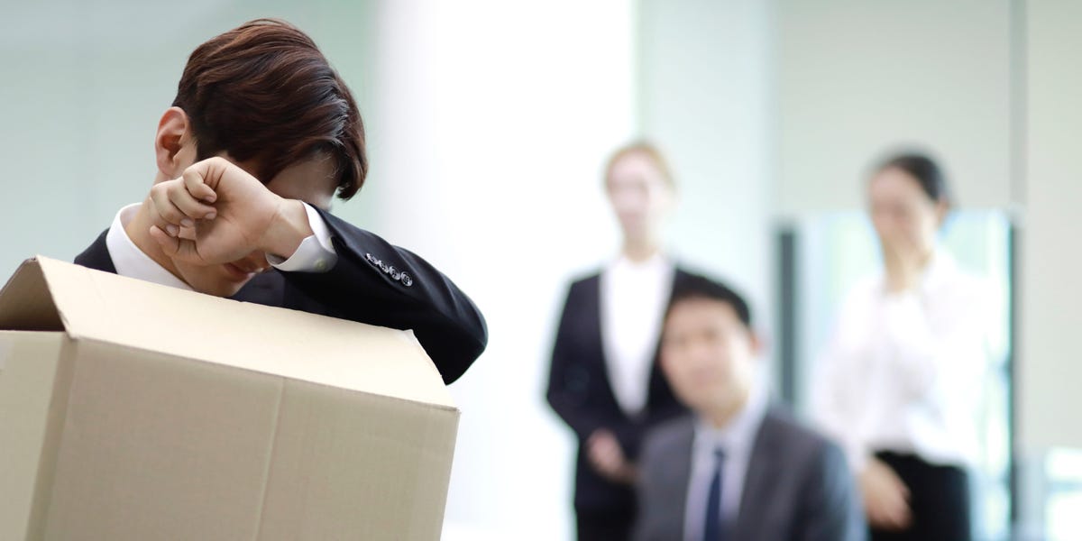 Sự thật đau đớn khi làm việc tại công ty TMĐT nổi tiếng: Rình mò, quay lén, ép nhân viên đến mức tự sát, cạm bẫy chết người trong bản hợp đồng nô lệ- Ảnh 4. Sự thật đau đớn khi làm việc tại công ty TMĐT nổi tiếng: Rình mò, quay lén, ép nhân viên đến mức tự sát, cạm bẫy chết người trong bản hợp đồng nô lệ- Ảnh 4.