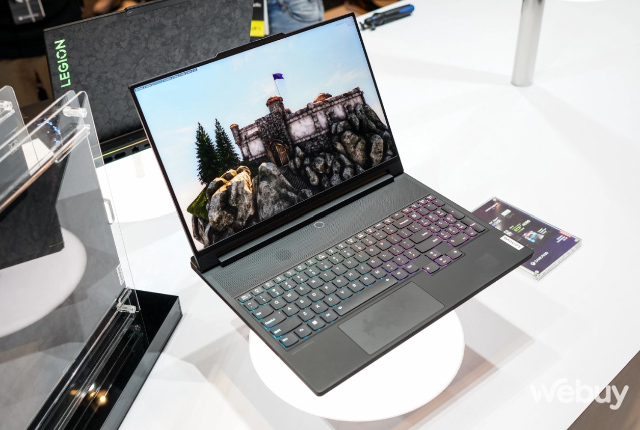 15 mẫu laptop thiết kế ấn tượng, đẩy c&ocirc;ng nghệ l&ecirc;n một tầm cao mới- Ảnh 12.