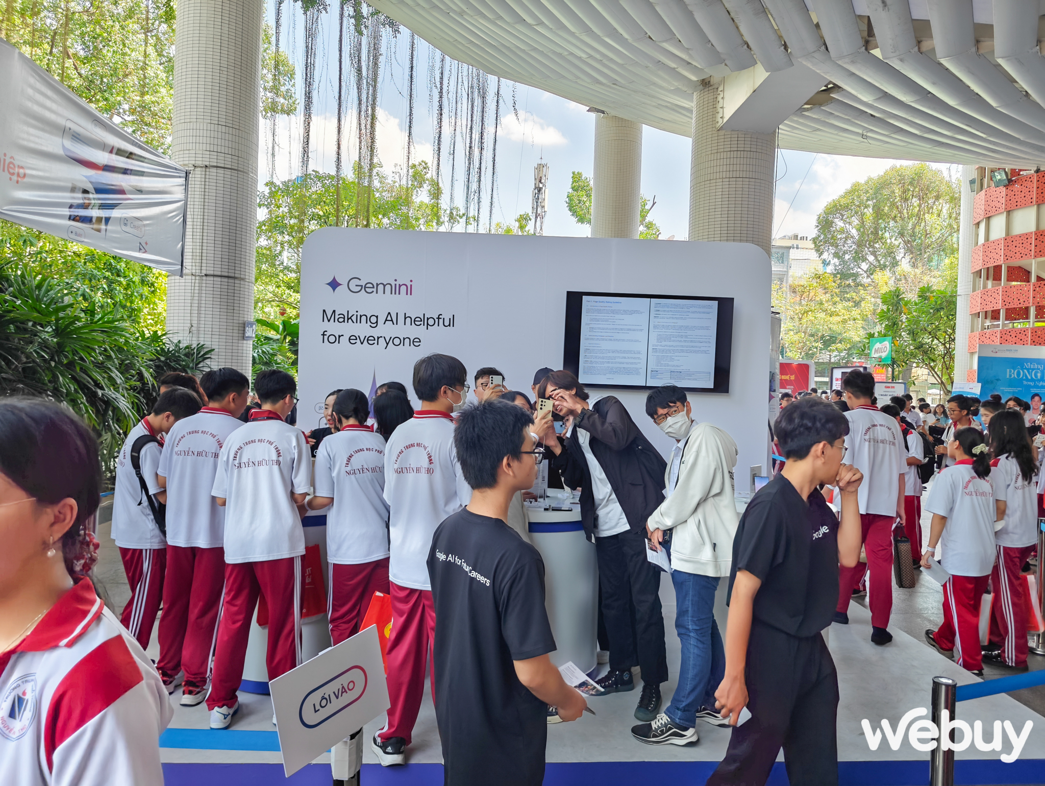 54% người dùng lựa chọn Galaxy S24 Series vì hứng thú với các trải nghiệm AI- Ảnh 13. 54% người dùng lựa chọn Galaxy S24 Series vì hứng thú với các trải nghiệm AI- Ảnh 13.