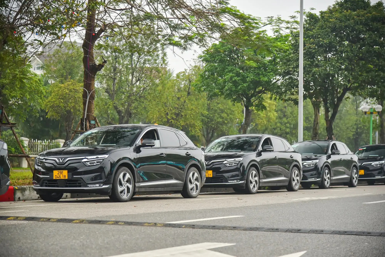 Taxi điện mini đầu ti&ecirc;n tại Việt Nam: Vừa ra mắt đ&atilde; h&uacute;t lượt tương t&aacute;c "khủng" v&igrave; gi&aacute; cước rẻ bất ngờ nhưng cộng đồng mạng lo ngại 2 yếu tố n&agrave;y- Ảnh 7.