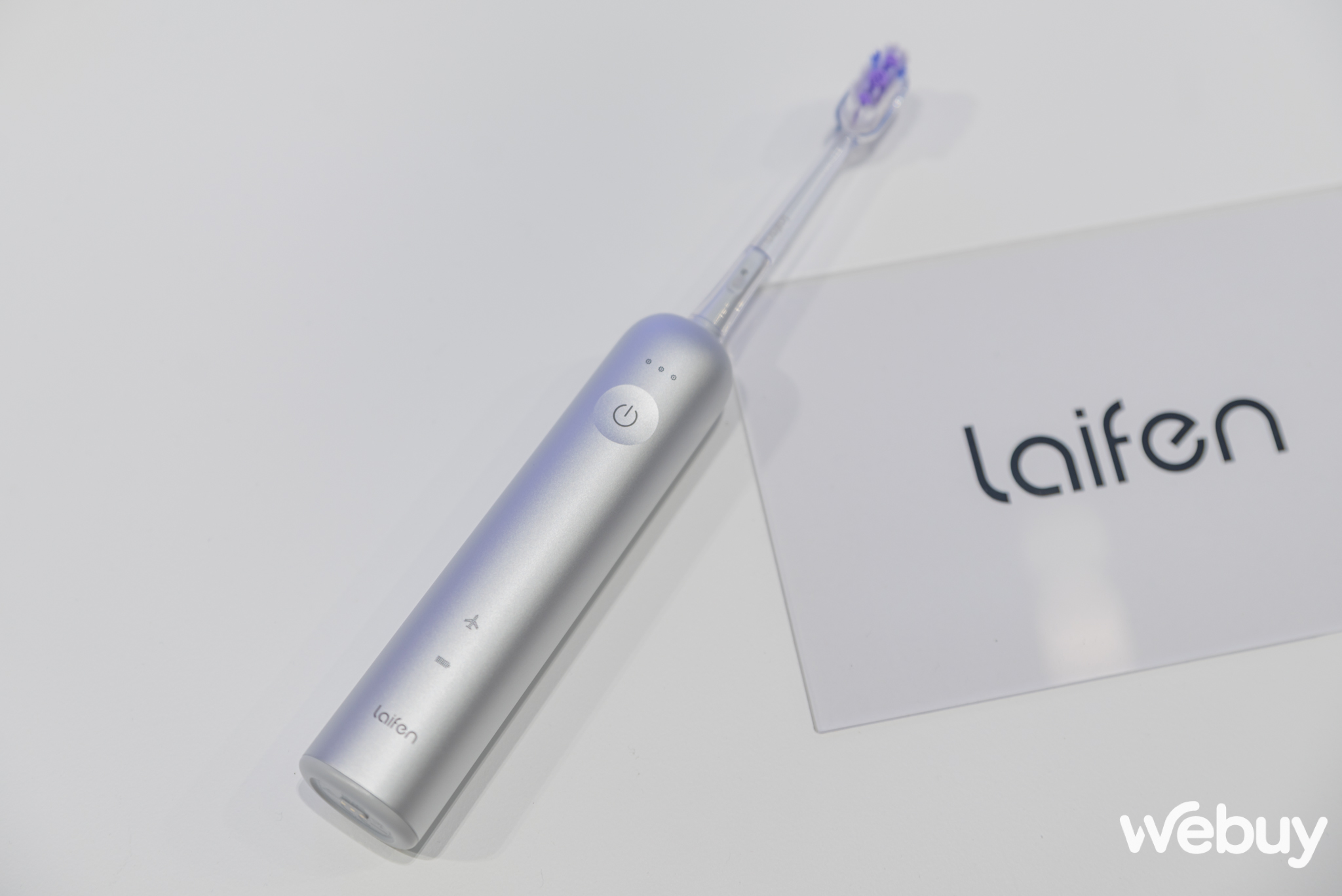 Cận cảnh Laifen Wave: B&agrave;n chải điện m&agrave; "sang" như đồ c&ocirc;ng nghệ, rung xoay kết hợp c&ocirc;ng suất lớn, gi&aacute; từ 1,59 triệu- Ảnh 5.