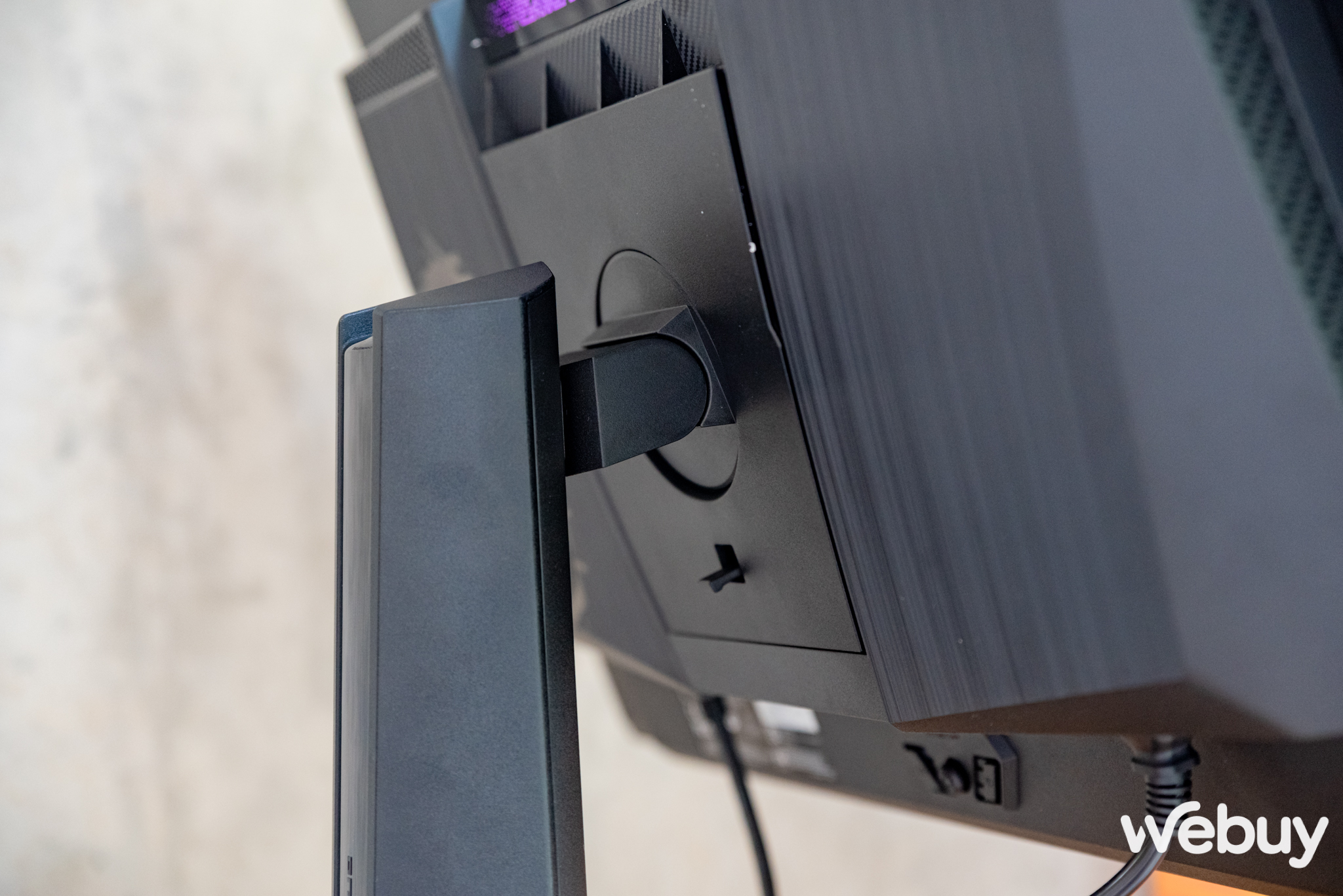 C&ugrave;ng &ldquo;soi" m&agrave;n h&igrave;nh gaming MSI MPG 271QRX, ngo&agrave;i 2K 360Hz th&igrave; c&oacute; g&igrave; m&agrave; l&ecirc;n tới 30 triệu đồng- Ảnh 11.