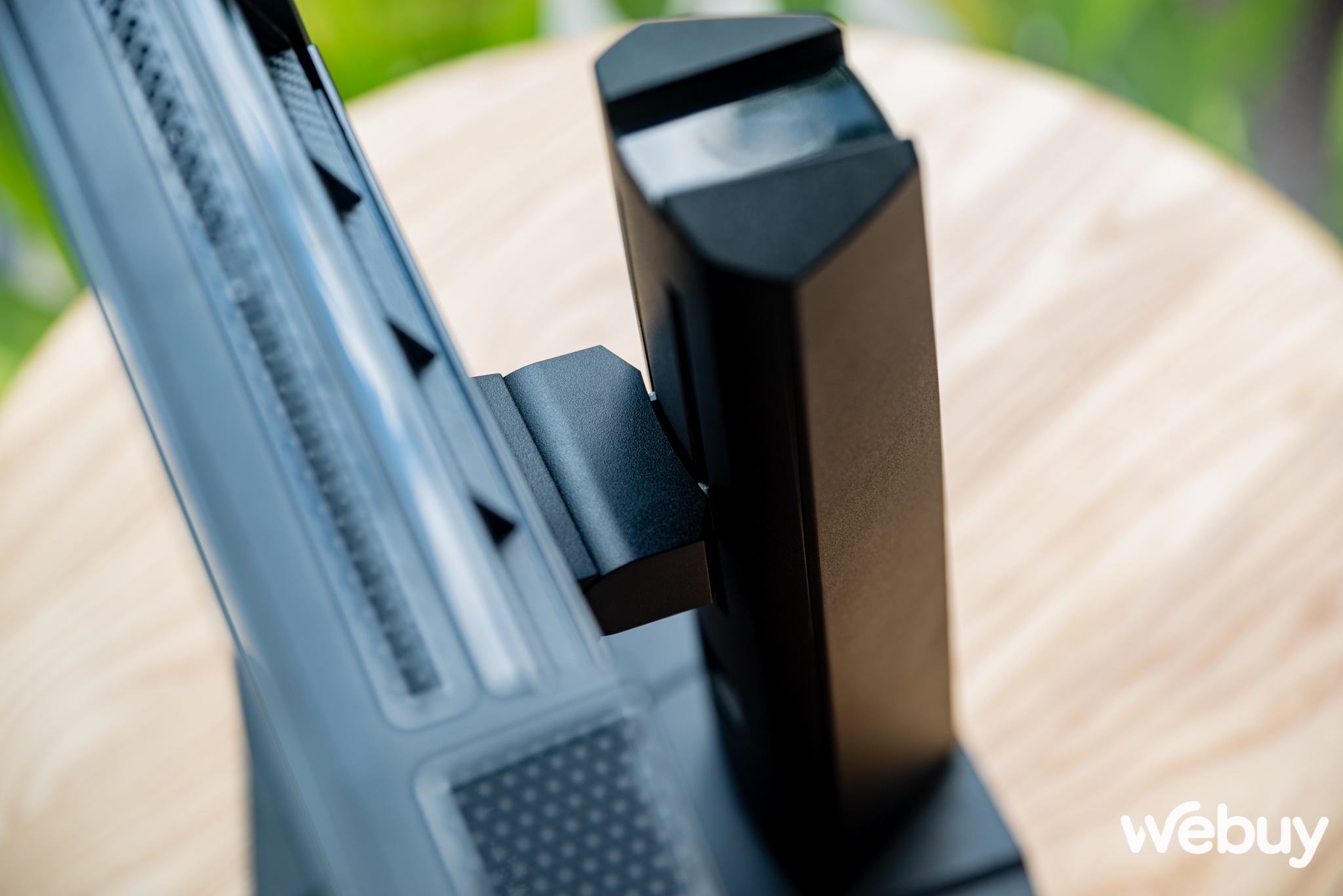 C&ugrave;ng &ldquo;soi" m&agrave;n h&igrave;nh gaming MSI MPG 271QRX, ngo&agrave;i 2K 360Hz th&igrave; c&oacute; g&igrave; m&agrave; l&ecirc;n tới 30 triệu đồng- Ảnh 9.