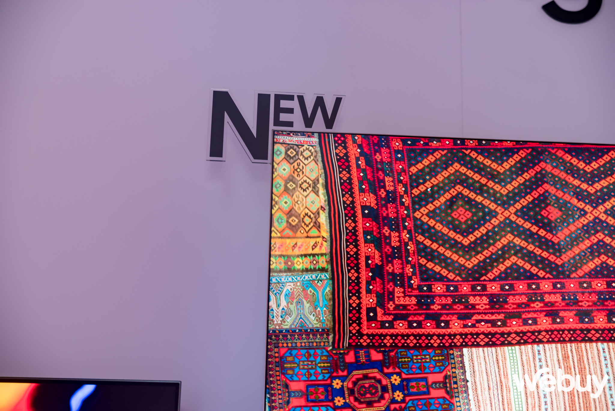 Cận cảnh dải sản phẩm TV Samsung 2024: Nhiều n&acirc;ng cấp hấp dẫn từ trong ra ngo&agrave;i, tập trung ch&iacute;nh vẫn l&agrave; AI- Ảnh 7.