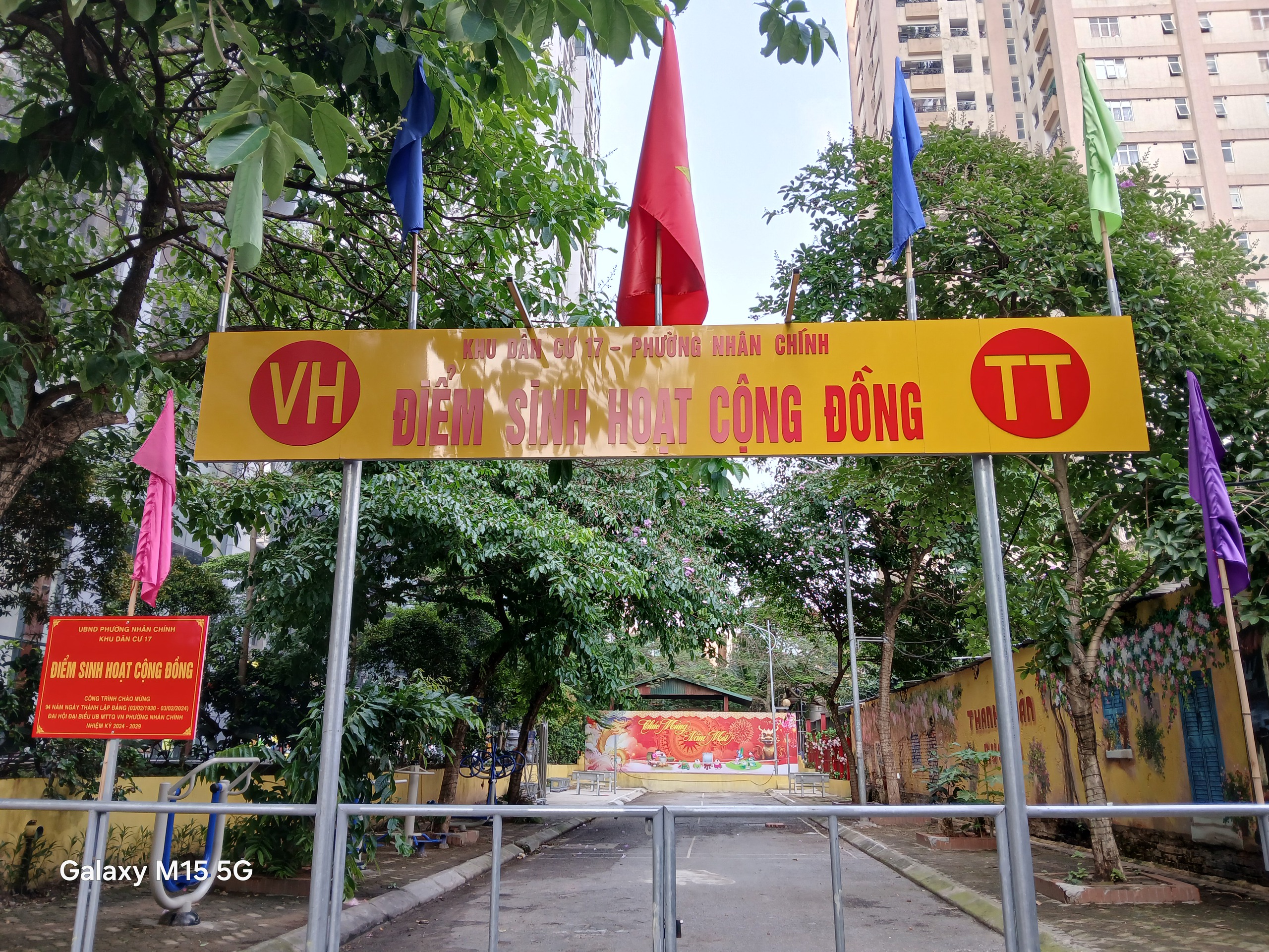 Smartphone 5G đáng mua nhất của Samsung: Thiết kế siêu bền bỉ, pin khủng 6000mAh, có tính năng bảo mật Knox, giá chỉ hơn 4 triệu đồng- Ảnh 26. Smartphone 5G đáng mua nhất của Samsung: Thiết kế siêu bền bỉ, pin khủng 6000mAh, có tính năng bảo mật Knox, giá chỉ hơn 4 triệu đồng- Ảnh 26.