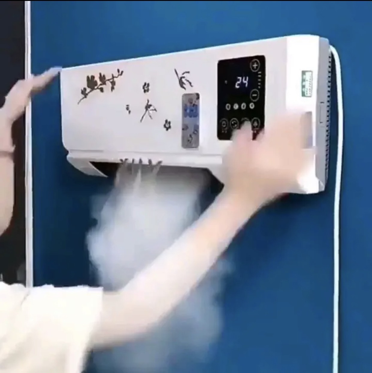 Điều hòa mini giá rẻ vài trăm nghìn: Mua để nhận về không phải làn gió lạnh mà là bài học nhớ đời- Ảnh 1. Điều hòa mini giá rẻ vài trăm nghìn: Mua để nhận về không phải làn gió lạnh mà là bài học nhớ đời- Ảnh 1.