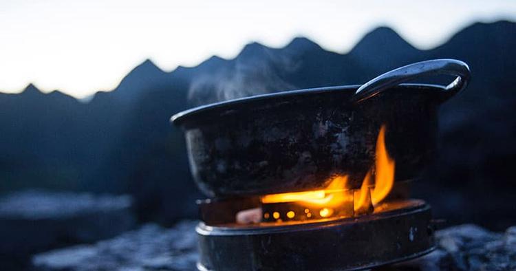 L&yacute; do v&igrave; sao ch&uacute;ng ta kh&ocirc;ng bao giờ c&oacute; thể luộc được một quả trứng khi ở tr&ecirc;n đỉnh Everest- Ảnh 1.