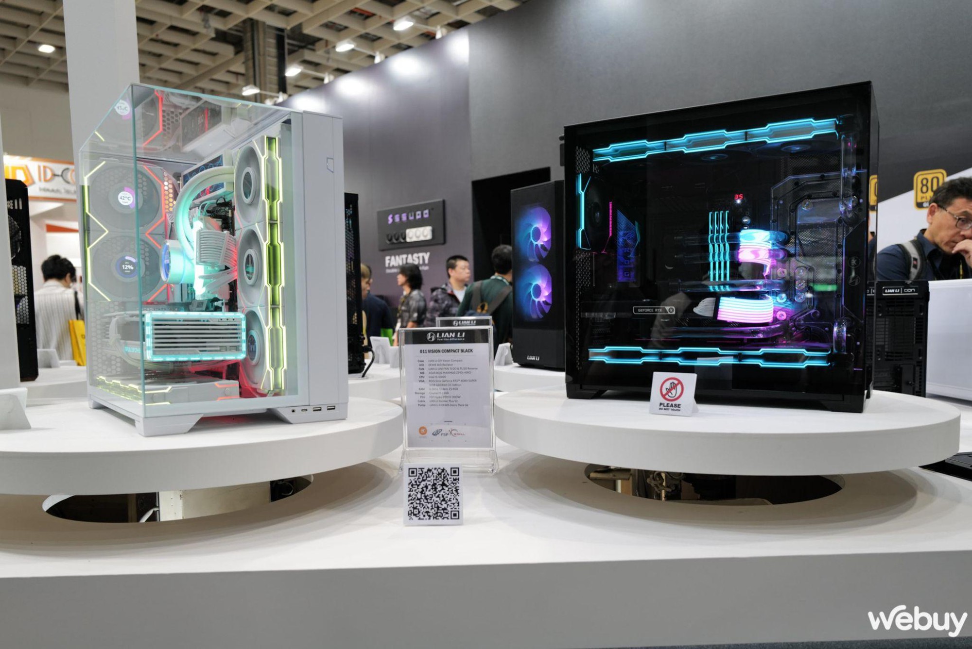 G&oacute;c kh&ocirc;ng giống ai: Lian Li trưng b&agrave;y &yacute; tưởng bộ nguồn với cổng kết nối lạ- Ảnh 5.