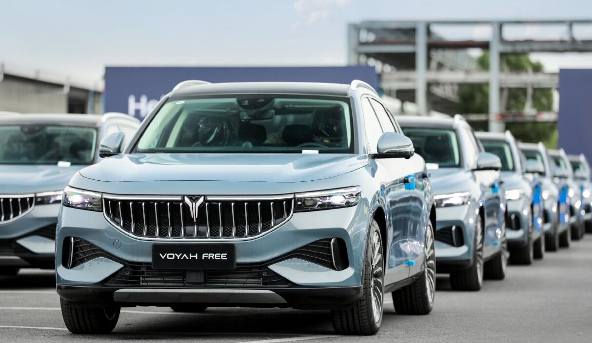 Buồn của Nissan: Buôn bán ế ẩm, phải lắp ráp xe cho hãng Trung Quốc để 'trả tiền điện'- Ảnh 4. Buồn của Nissan: Buôn bán ế ẩm, phải lắp ráp xe cho hãng Trung Quốc để 'trả tiền điện'- Ảnh 4.