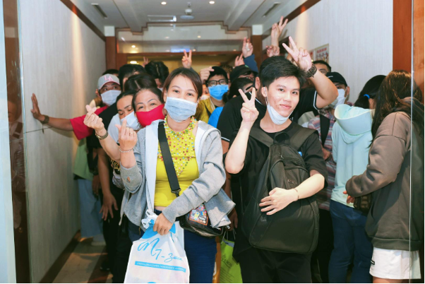 Giới trẻ hào hứng với sự kiện trải nghiệm AI trên OPPO Reno12 Series- Ảnh 1. Giới trẻ hào hứng với sự kiện trải nghiệm AI trên OPPO Reno12 Series- Ảnh 1.