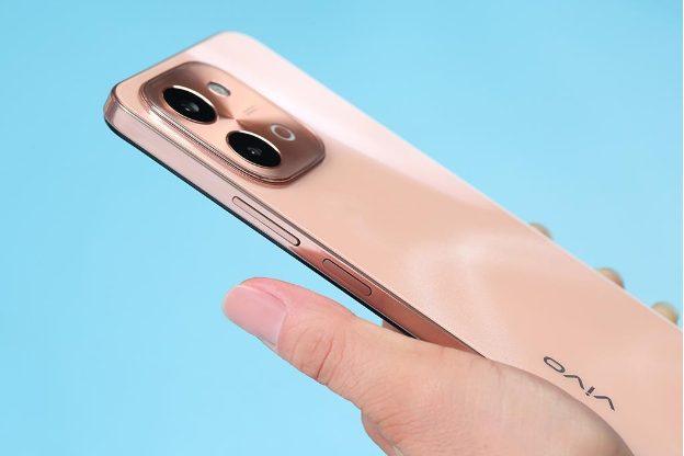 Thế Giới Di Động lên kệ thêm siêu phẩm "rẻ mà có võ" vivo Y28- Ảnh 2. Thế Giới Di Động lên kệ thêm siêu phẩm "rẻ mà có võ" vivo Y28- Ảnh 2.