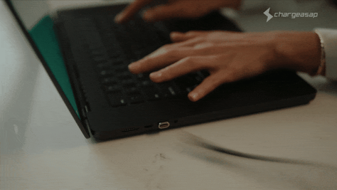 Kickstarter c&oacute; c&aacute;p sạc 100W đầu h&uacute;t nam ch&acirc;m b&aacute;n gi&aacute; hơn nửa triệu, ở Việt Nam c&oacute; loại Baseus tương tự chỉ từ 253.000đ- Ảnh 4.