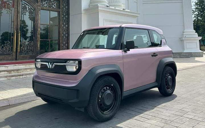 VinFast VF 3 m&agrave;u t&iacute;m lộ diện cực đẹp ngo&agrave;i đời thực, c&oacute; một thay đổi lớn!- Ảnh 1.